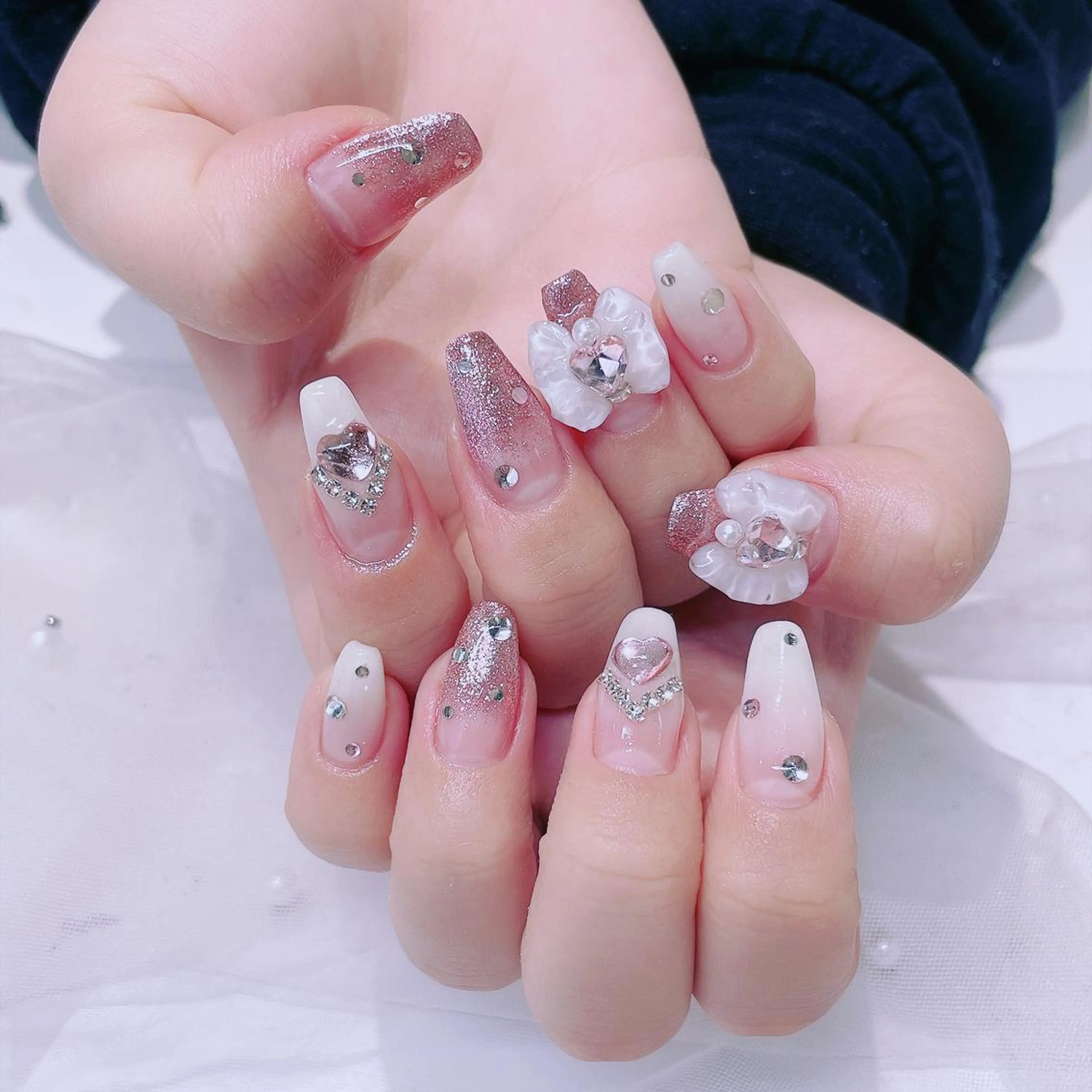 ネイル リボン 美爪パラジェル導入店 Sunnilyのネイルデザイン