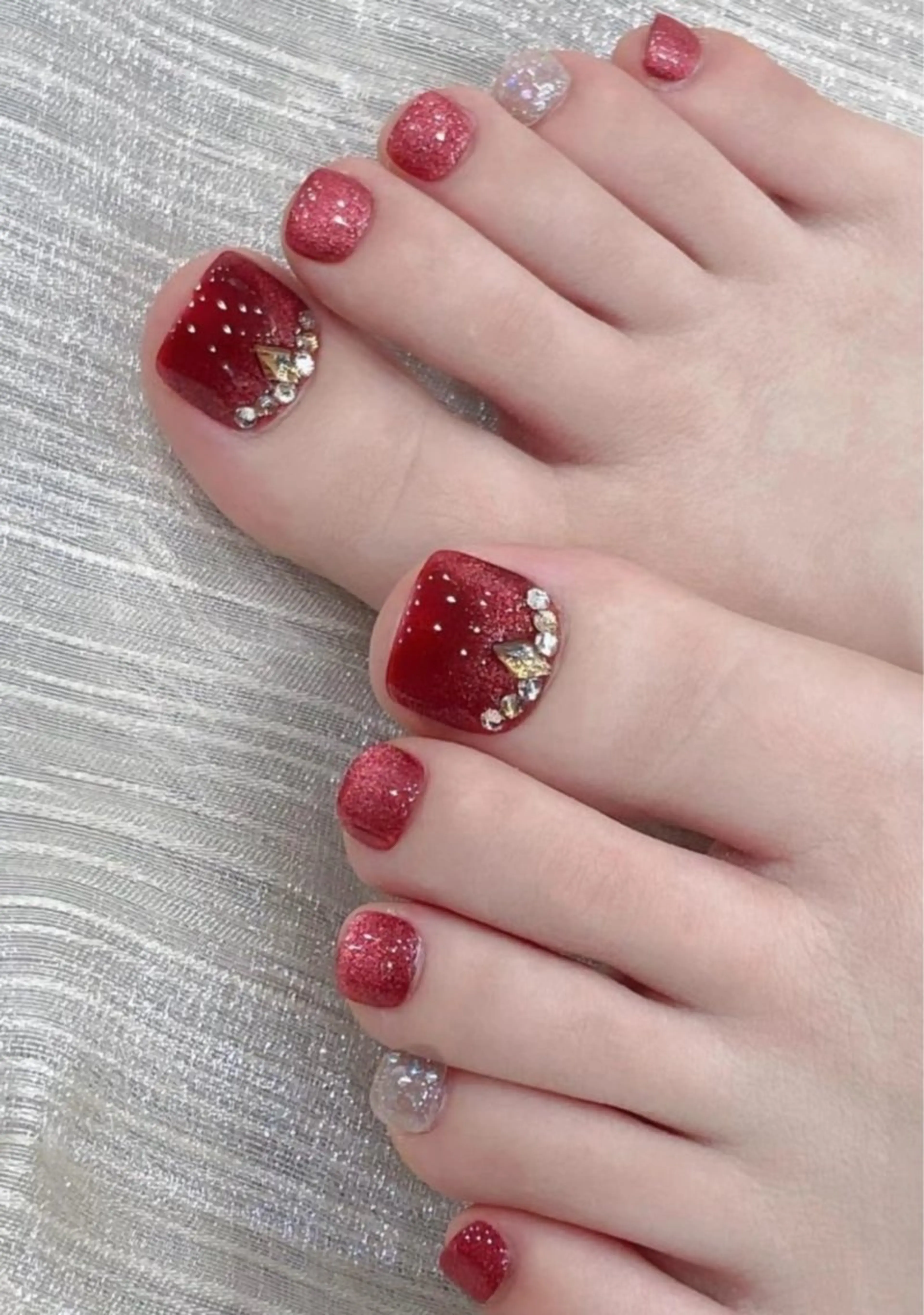 ネイル チークネイル 長さ出し フラッシュネイル フットネイル フレンチネイル フットネイル Aina nail salon所属・Aina nail salonのネイルデザイン