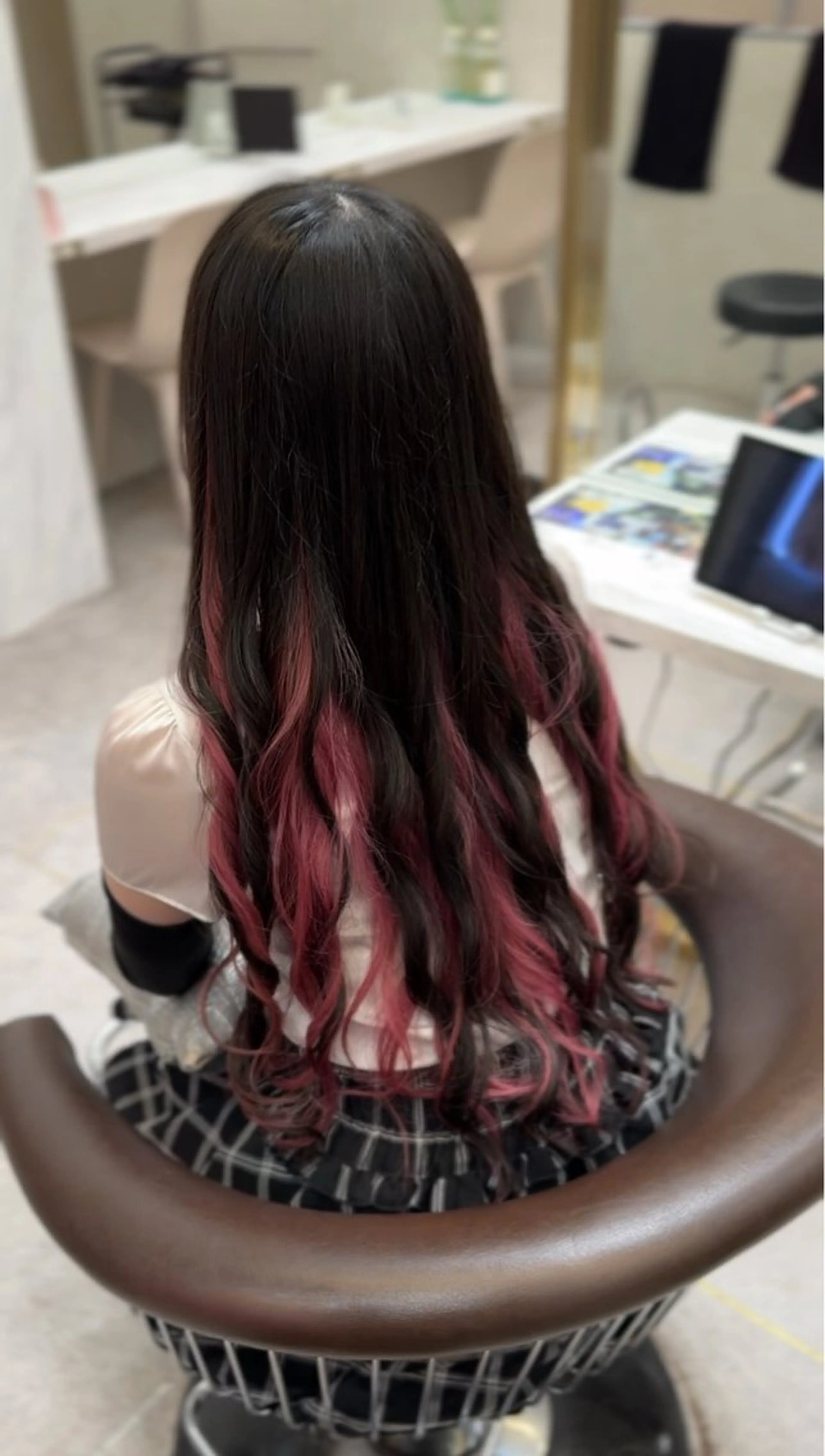 ロング ロング トリートメント ヘアカラー 坂口 京平のヘアスタイル