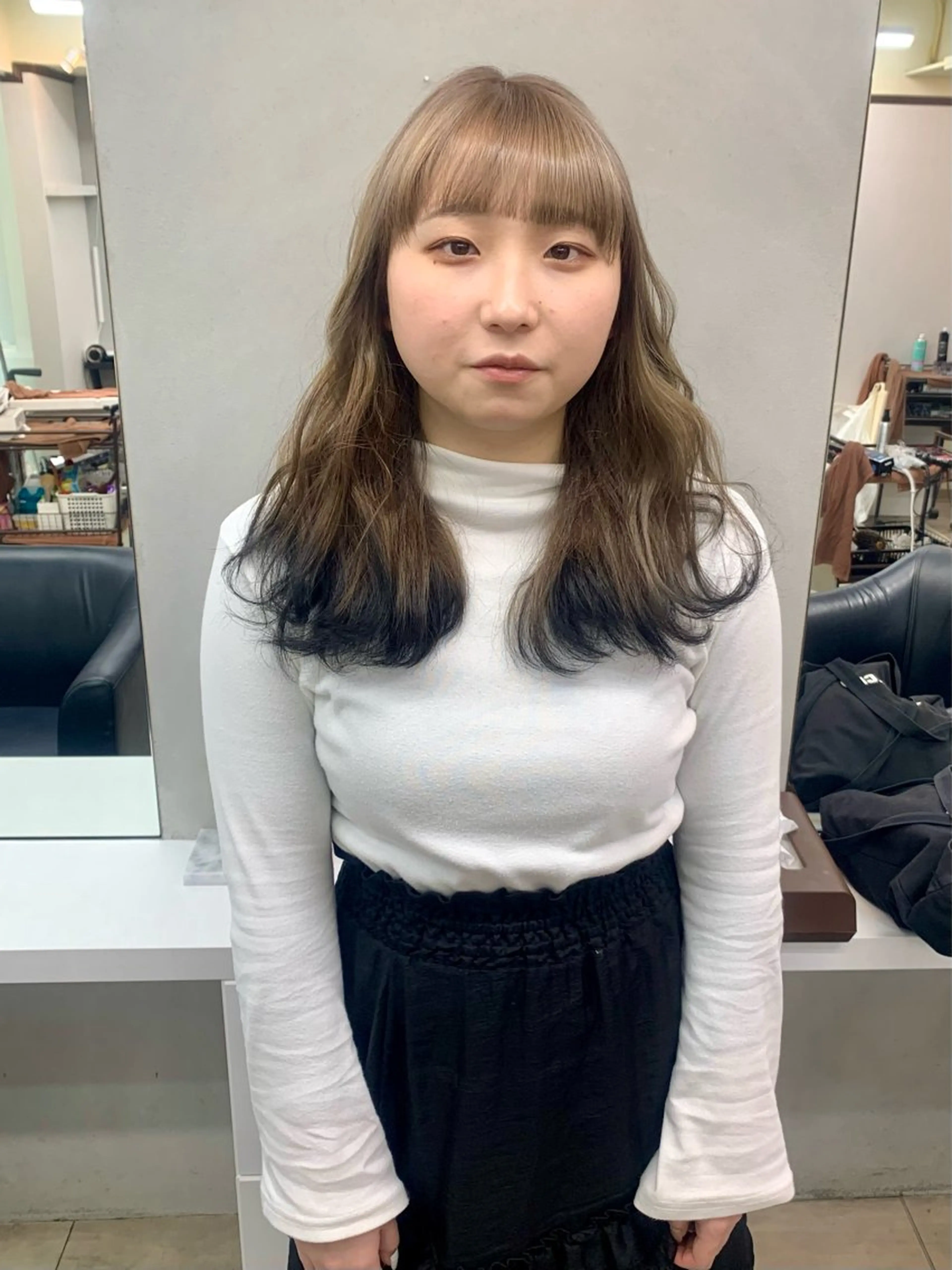 セミロング カラー ヘアアレンジ ヘアカラー トリートメント T.a.g中崎町所属・個性爆弾💣 ダブルカラー/ゆかのヘアスタイル