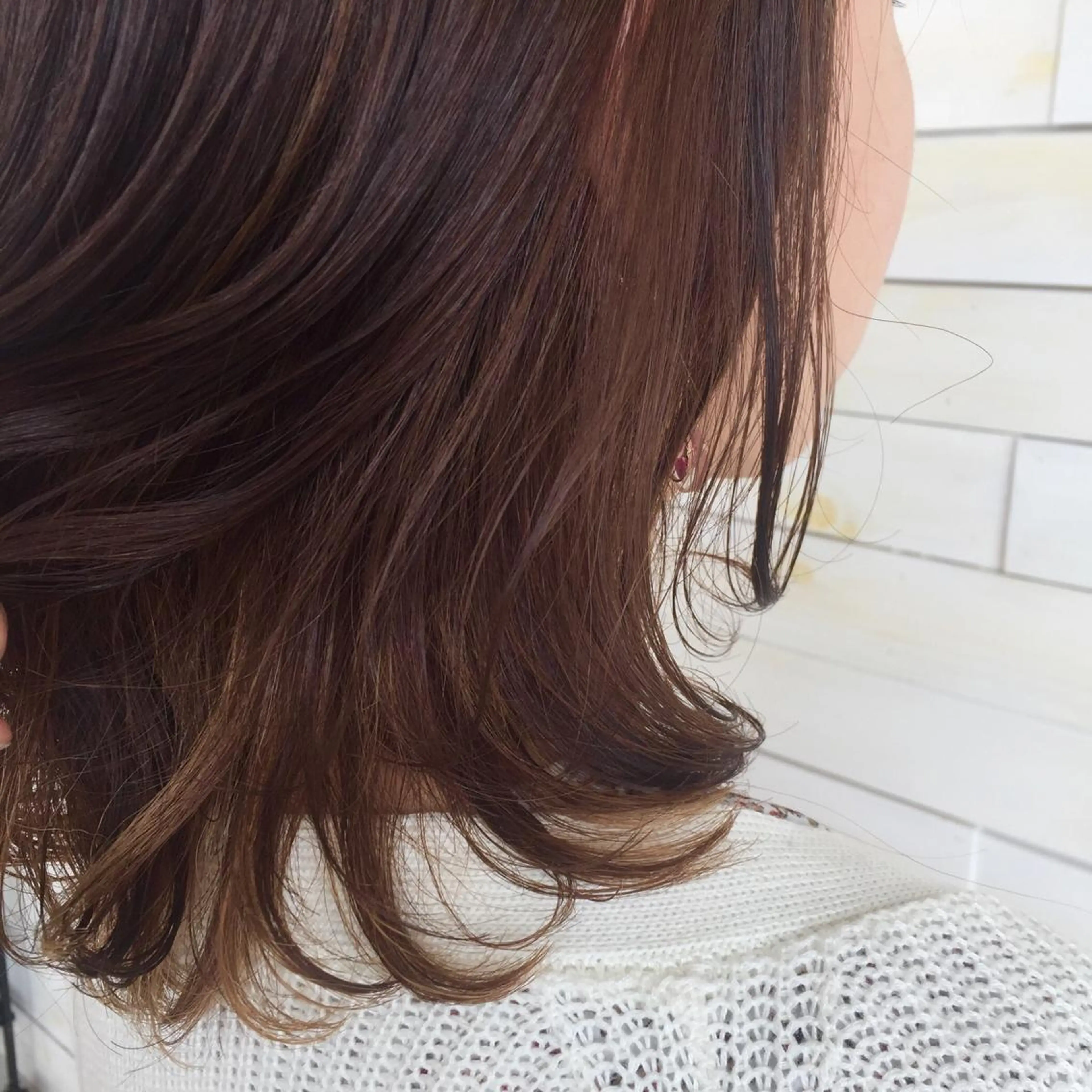 ミディアム カラー 透明感カラー ハイライトカラー ハイライト 黒田瀬奈/ボブ まろやかベージュのヘアスタイル