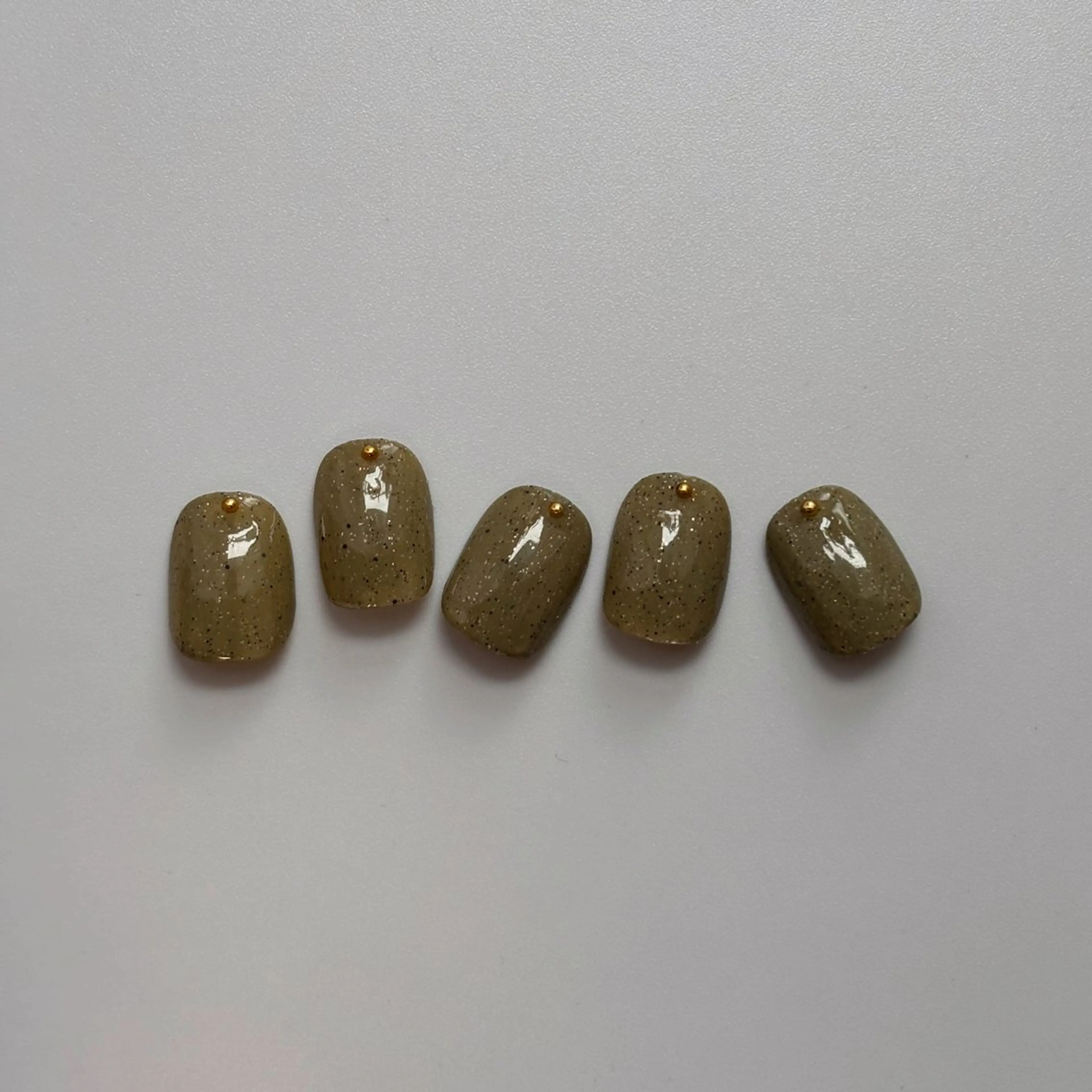 ネイル Salon Femme 鶴見所属・haruka🌒 femmeのネイルデザイン