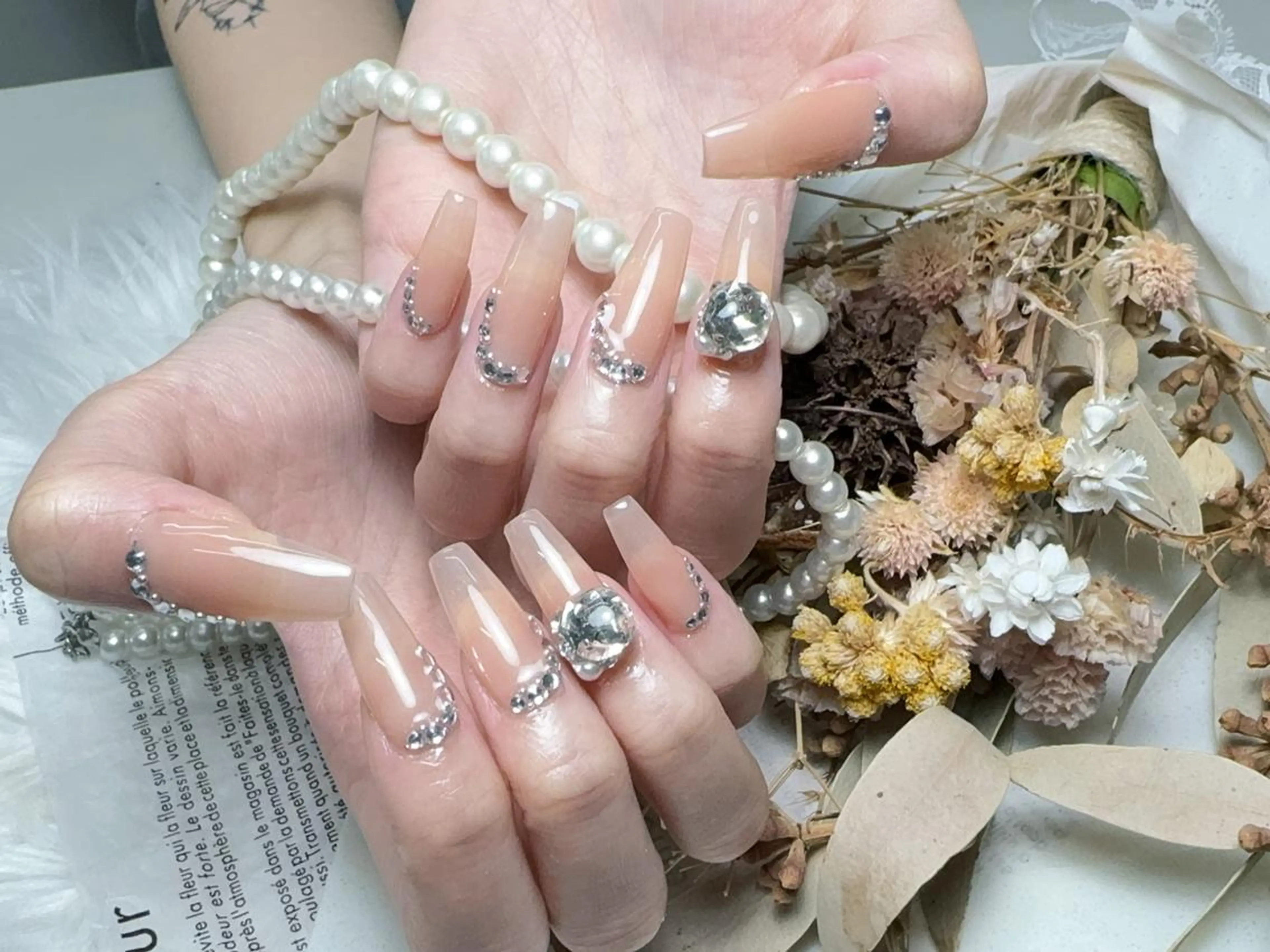 ネイル 長さ出し フレンチネイル ジェルネイル ガラスフレンチ 韓国ネイル ハンドネイル ハンドケア HD Studioのネイルデザイン