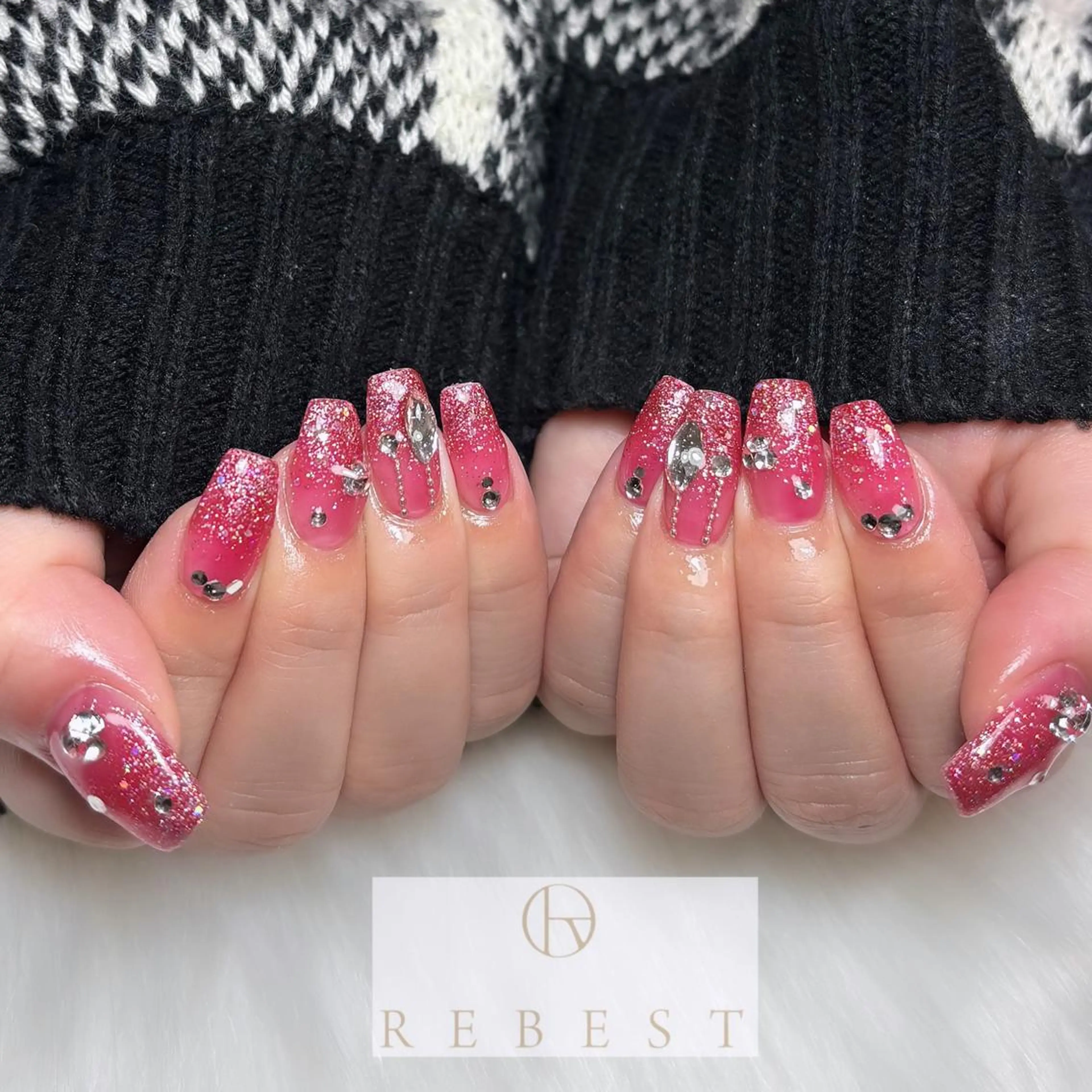 ネイル nailist SENAのネイルデザイン