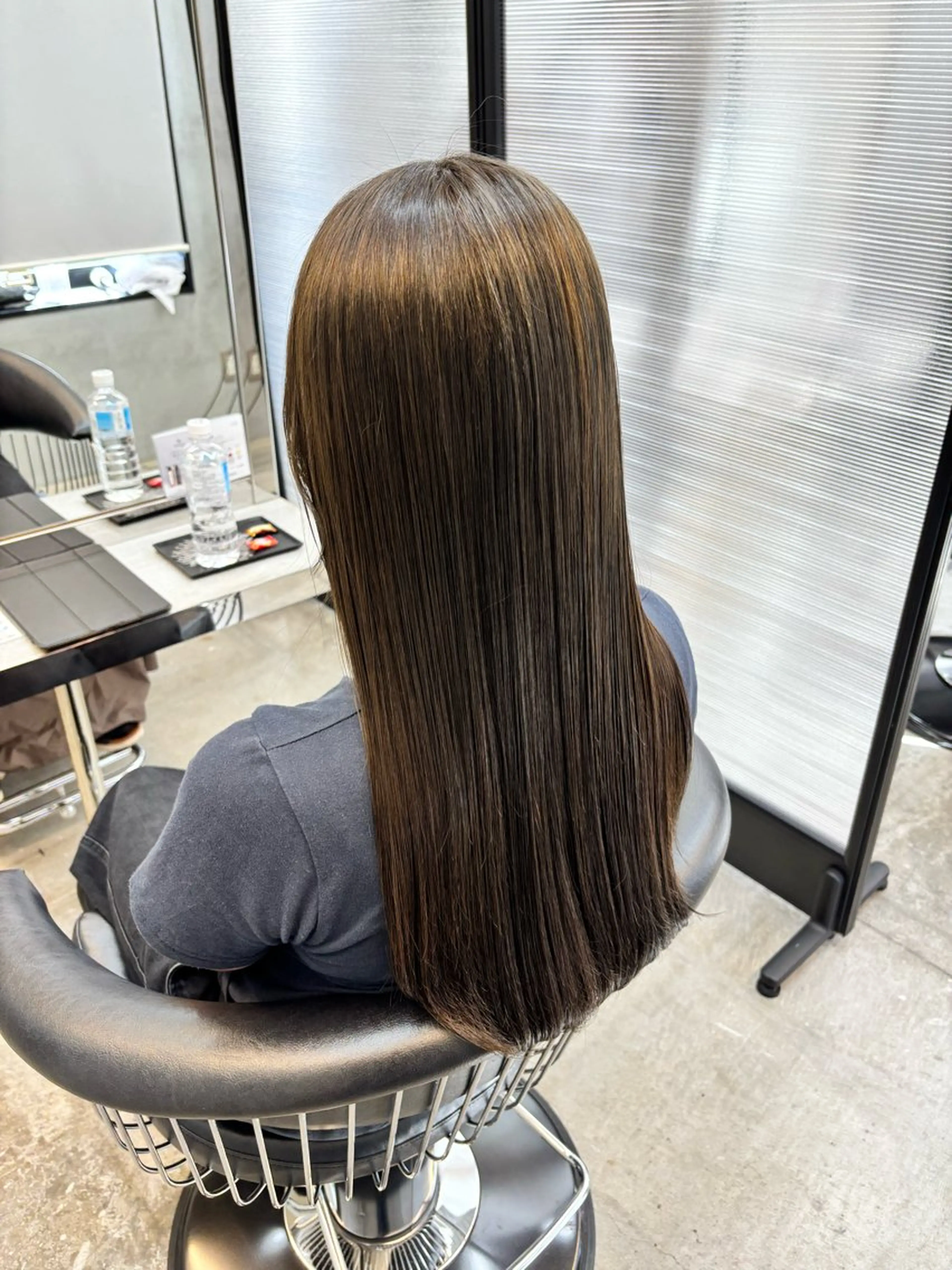 ロング カラー ブリーチ ダブルカラー グレージュ ブリーチなしカラー 🌷艶感カラー🌷 富施　優花のヘアスタイル