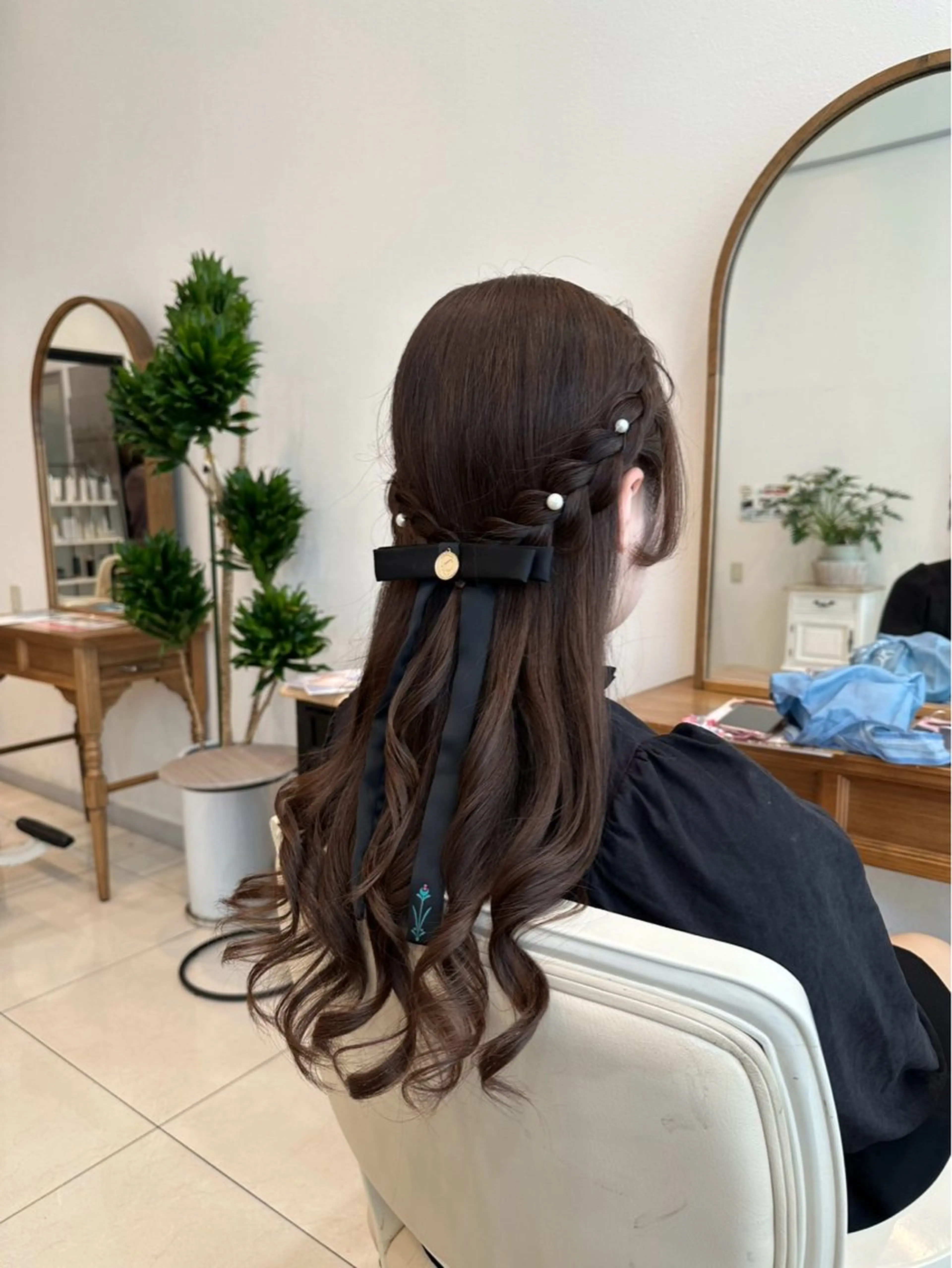 特別な日用​〜​ヘアセット🦋✨の写真