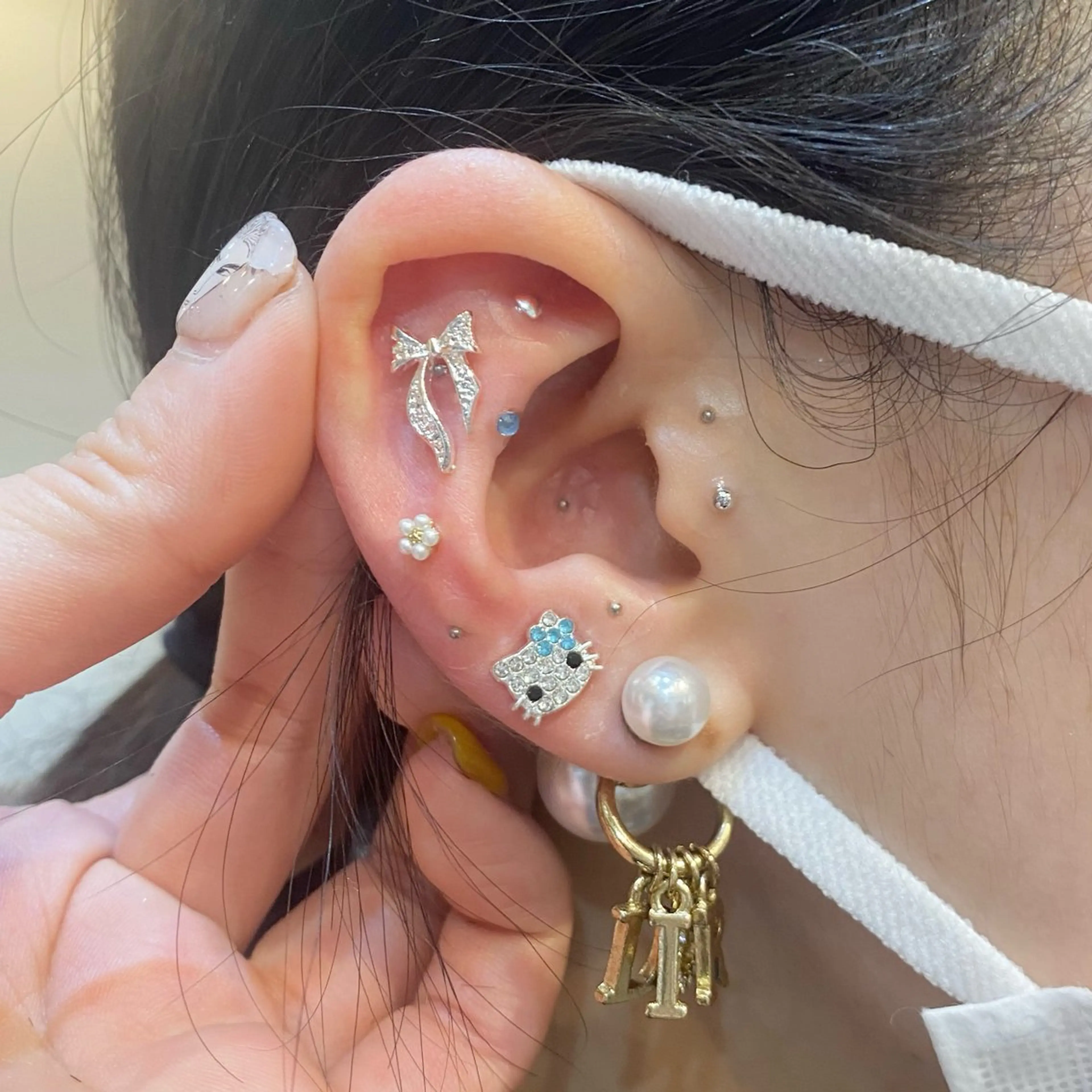 【写真撮影可能な方のみ】耳つぼジュエリー付け放題の写真