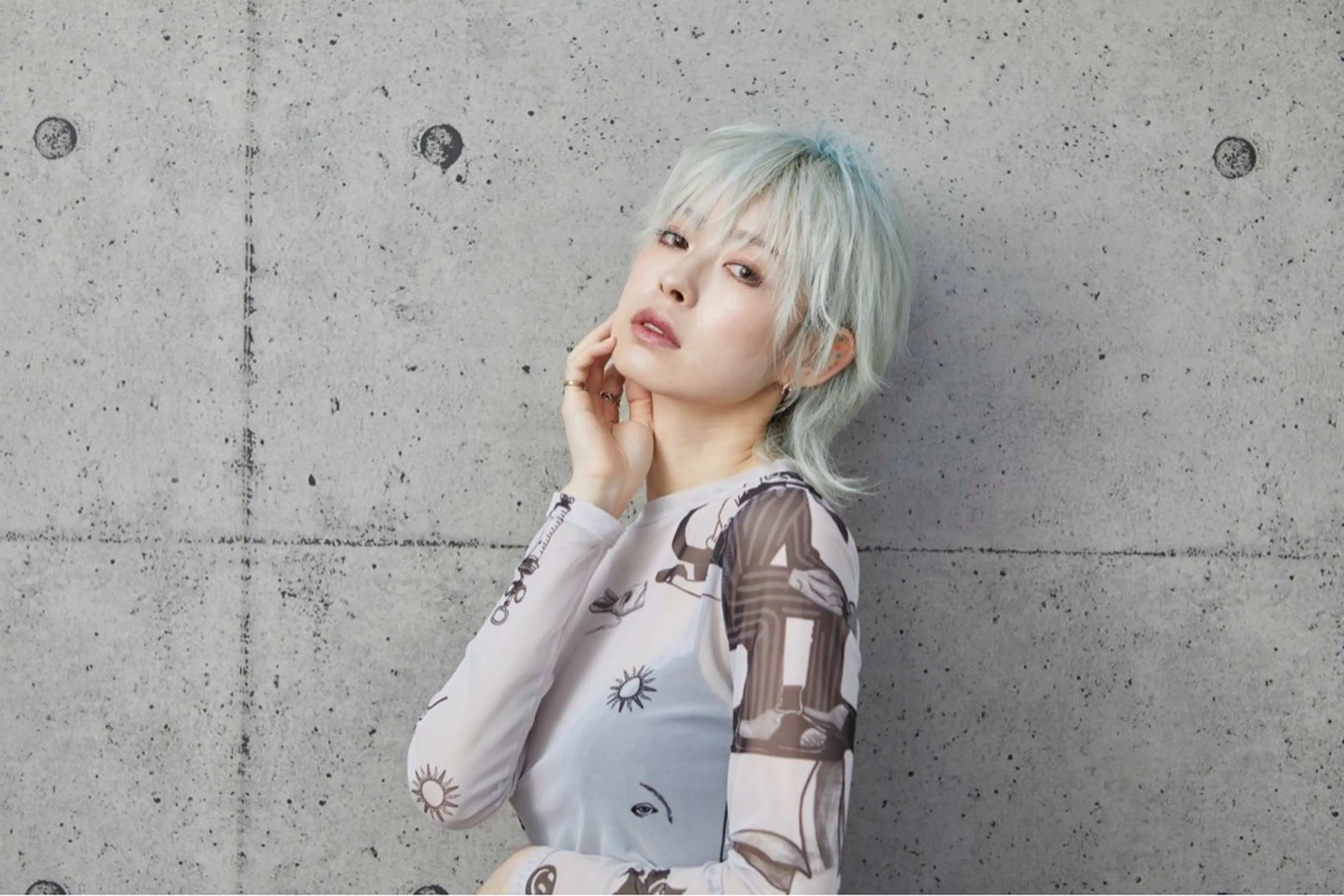 ショート カラー ブリーチ 🤍BLEN 窓🤍のヘアスタイル