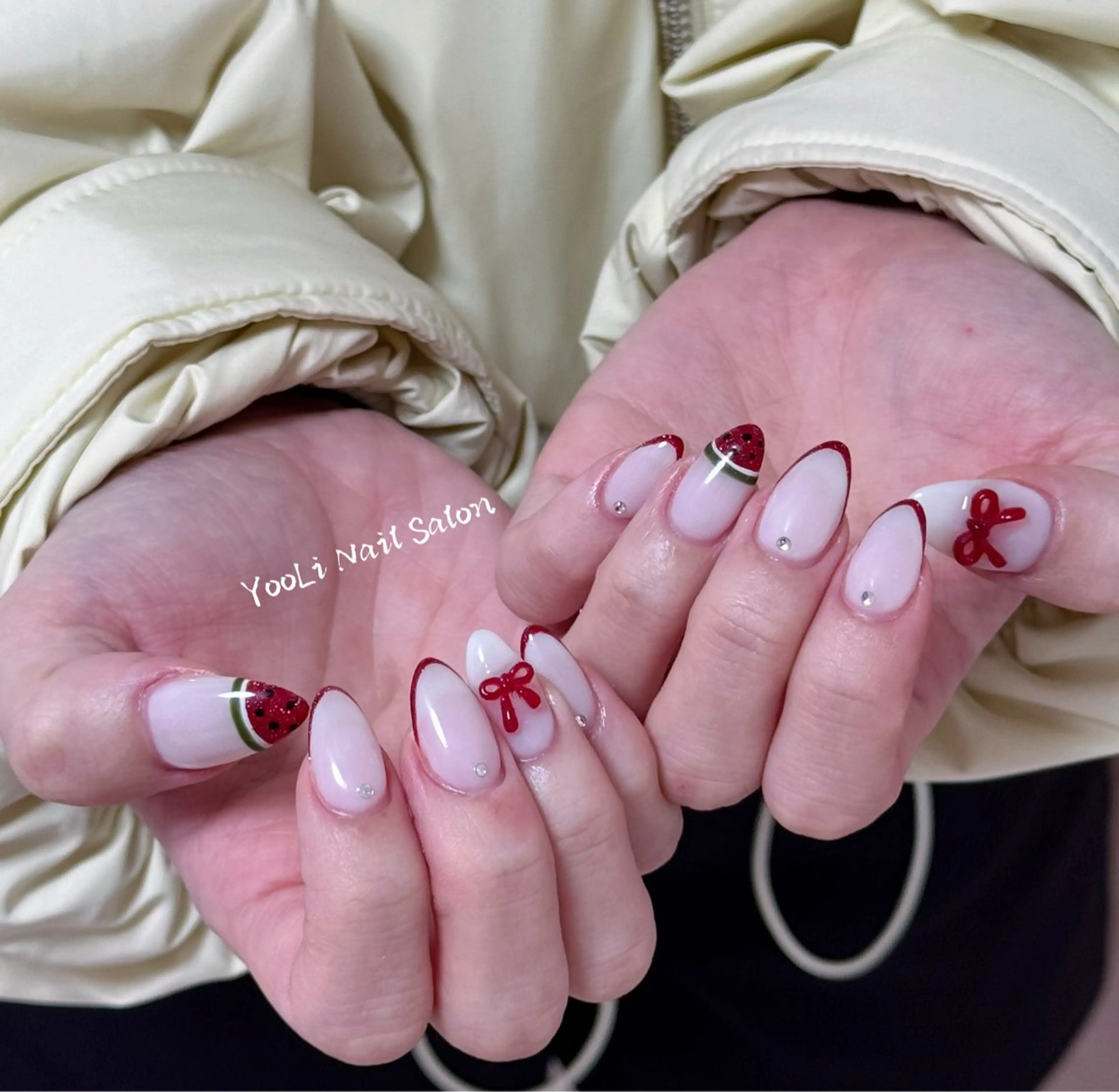 ネイル アートネイル オーロラネイル チークネイル フレンチネイル ガラスフレンチ ハンドネイル 🎀🎀YooLi Nail Salonのネイルデザイン