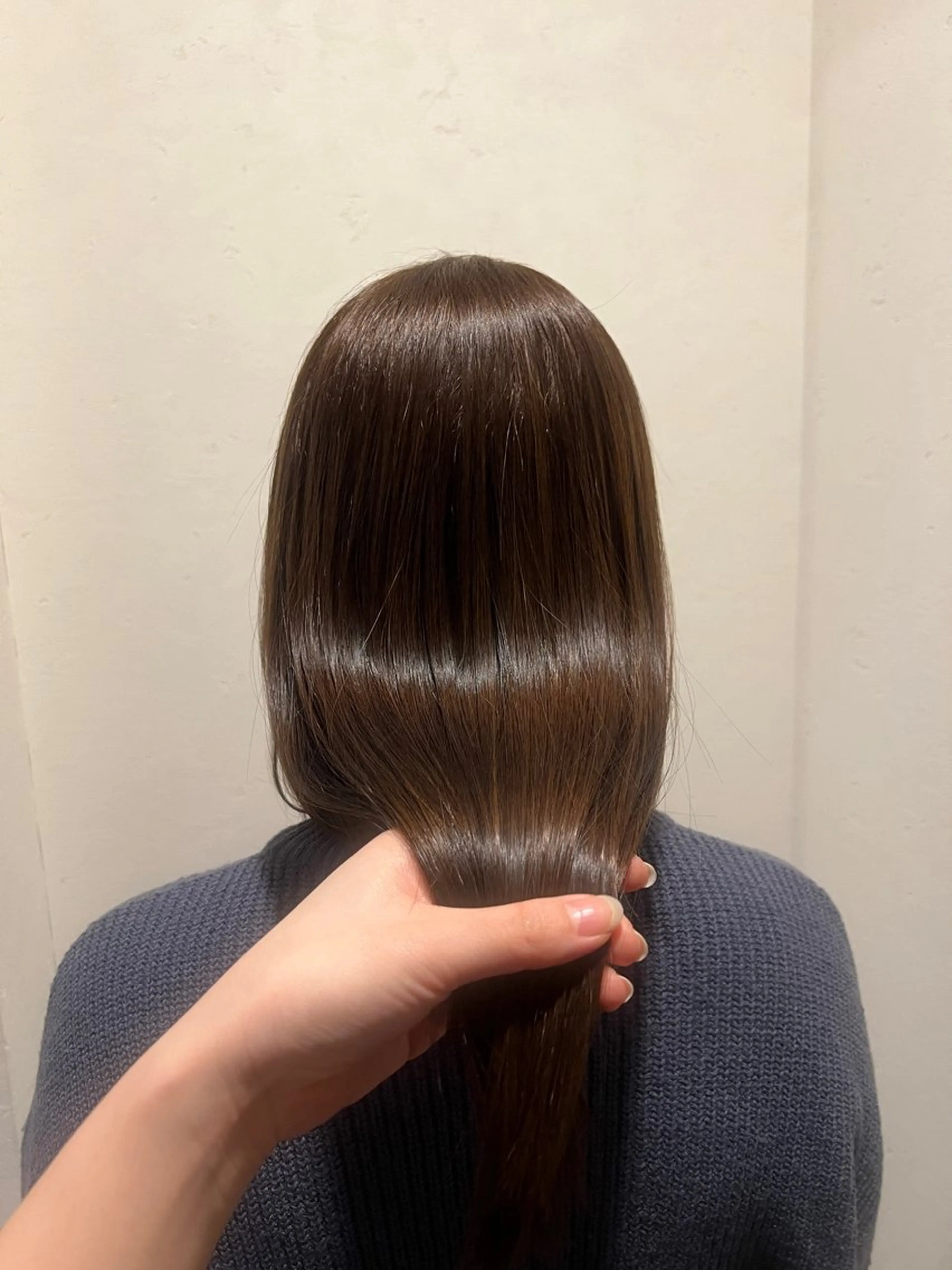 カラー ベージュカラー 透明感カラー オリーブベージュ 水田 芹七のヘアスタイル