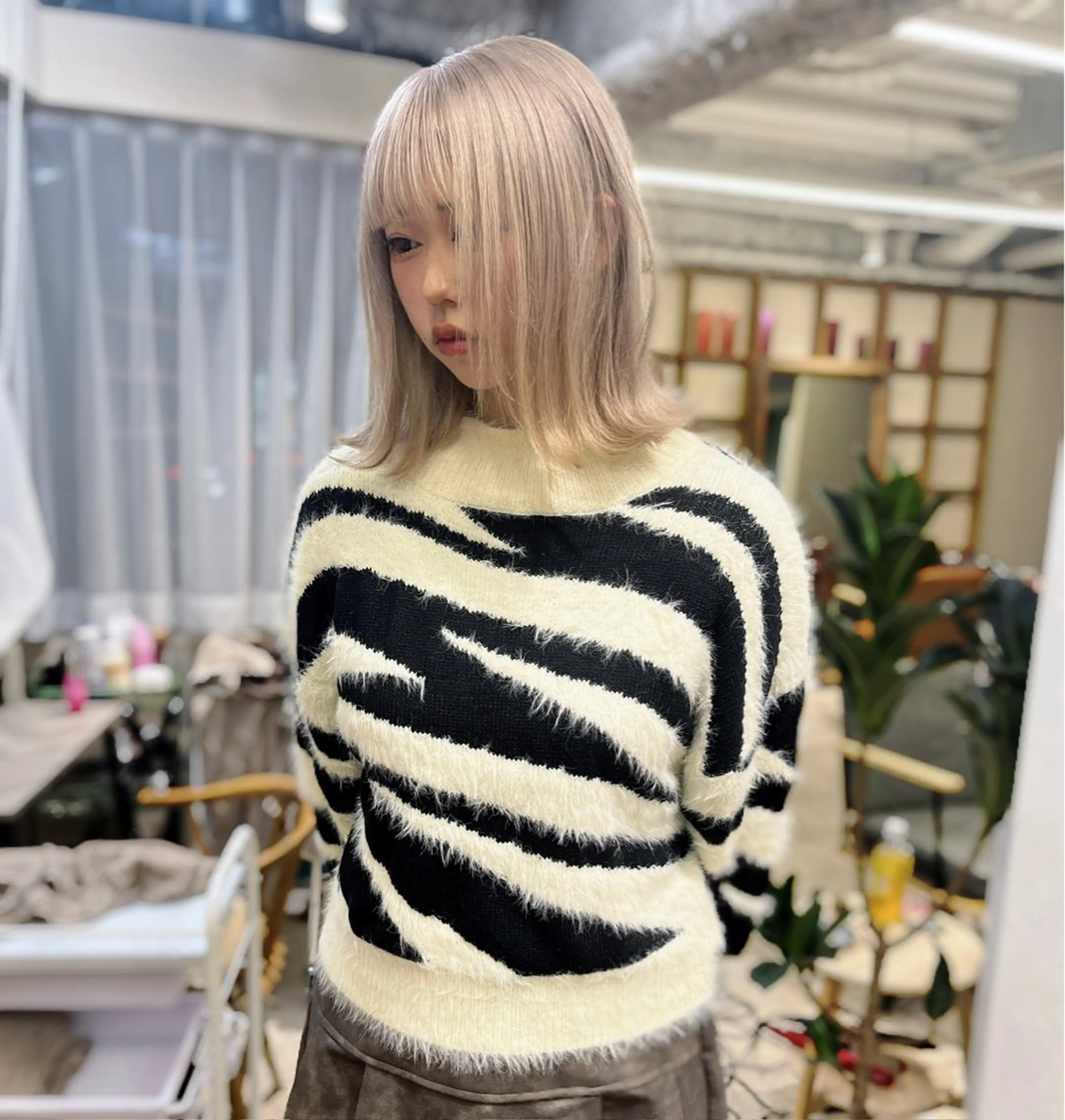 🕊️ブリーチ2回🕊️＋🤍❤️オンカラー🩵🩷の写真