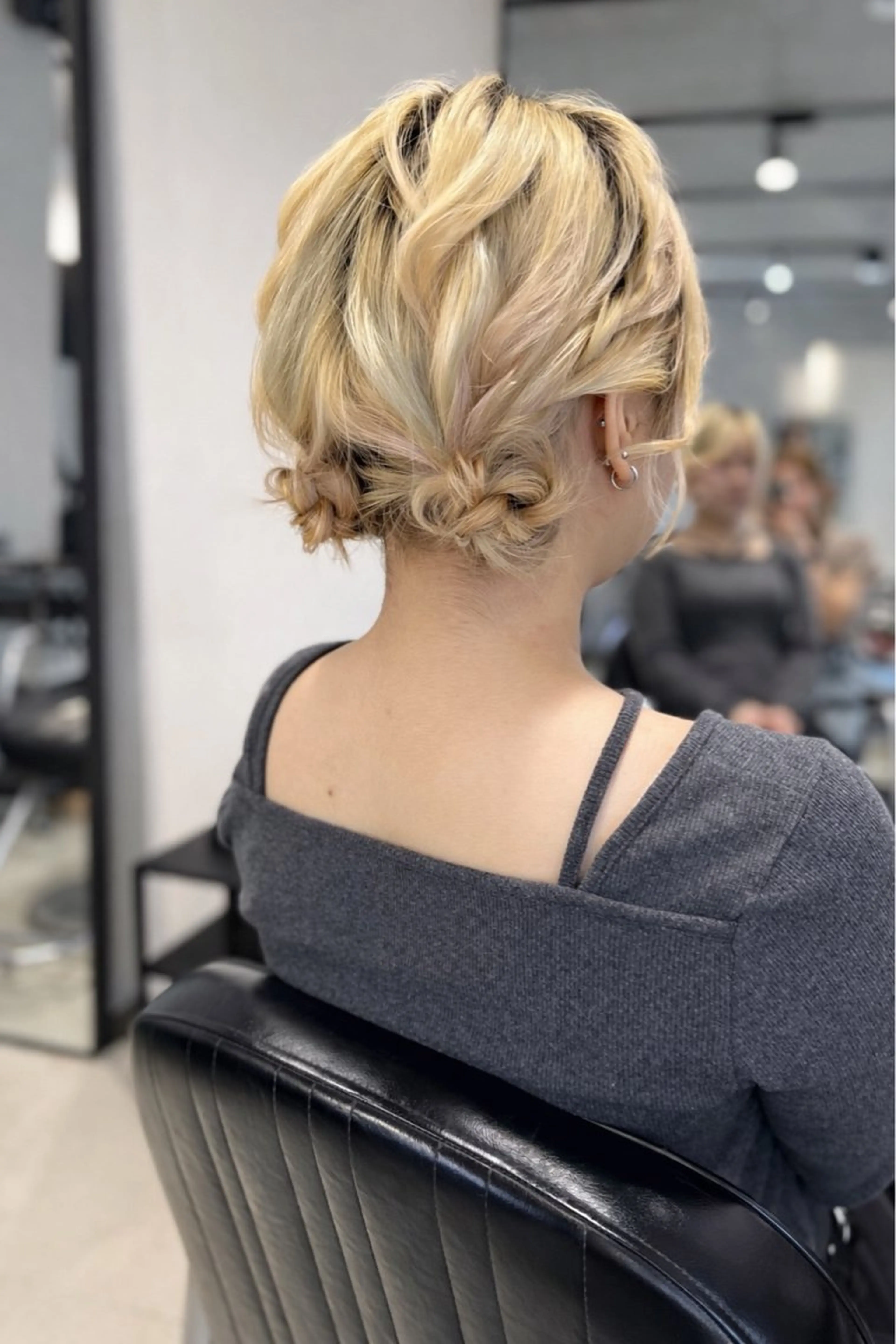 ミディアム カラー パーマ ヘアセット 透明感/オリーブ/ グレージュ/YUKAのヘアスタイル