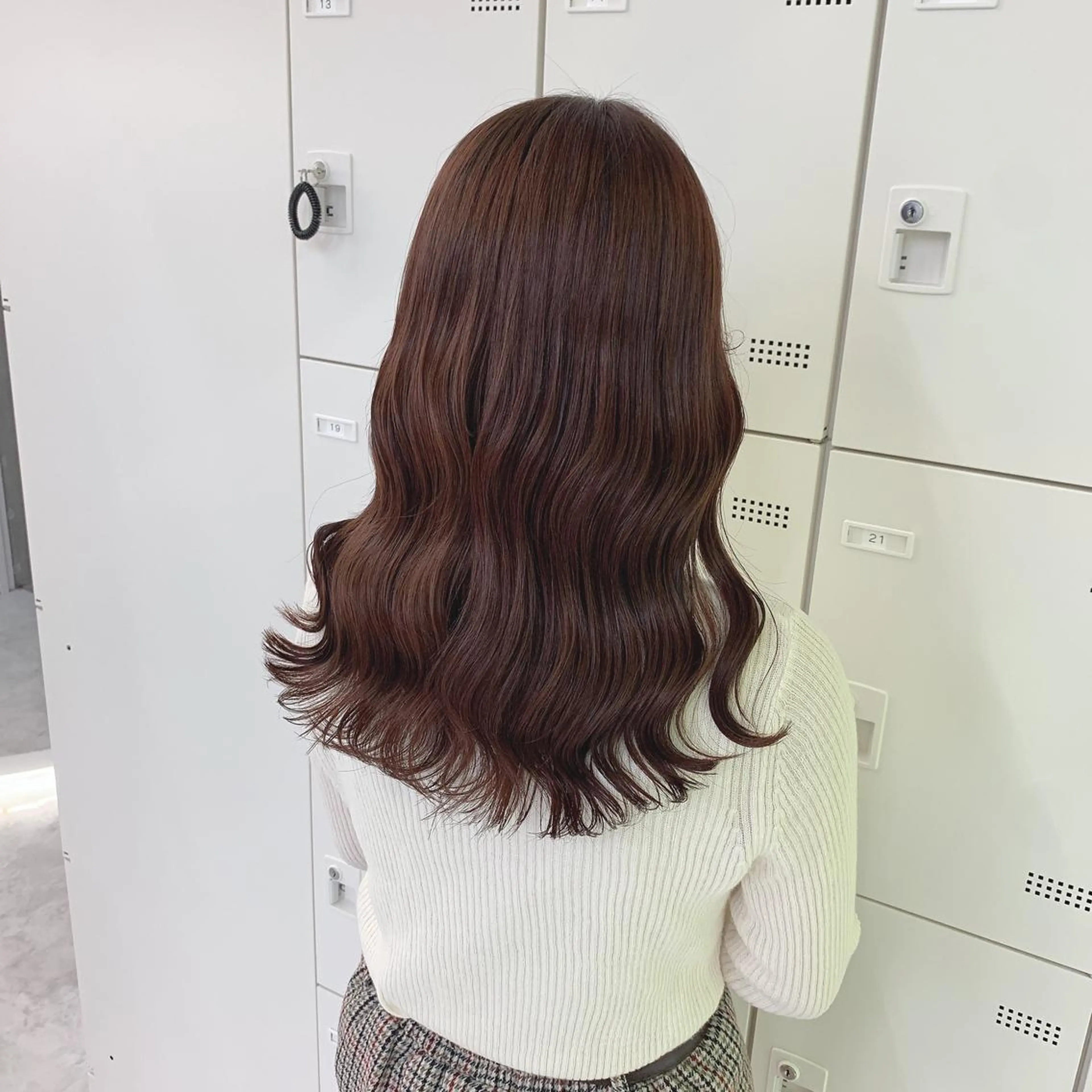 ロング カラー ヘアカラー トリートメント 💗韓国暖色ヘア NO.1💗🪽のヘアスタイル