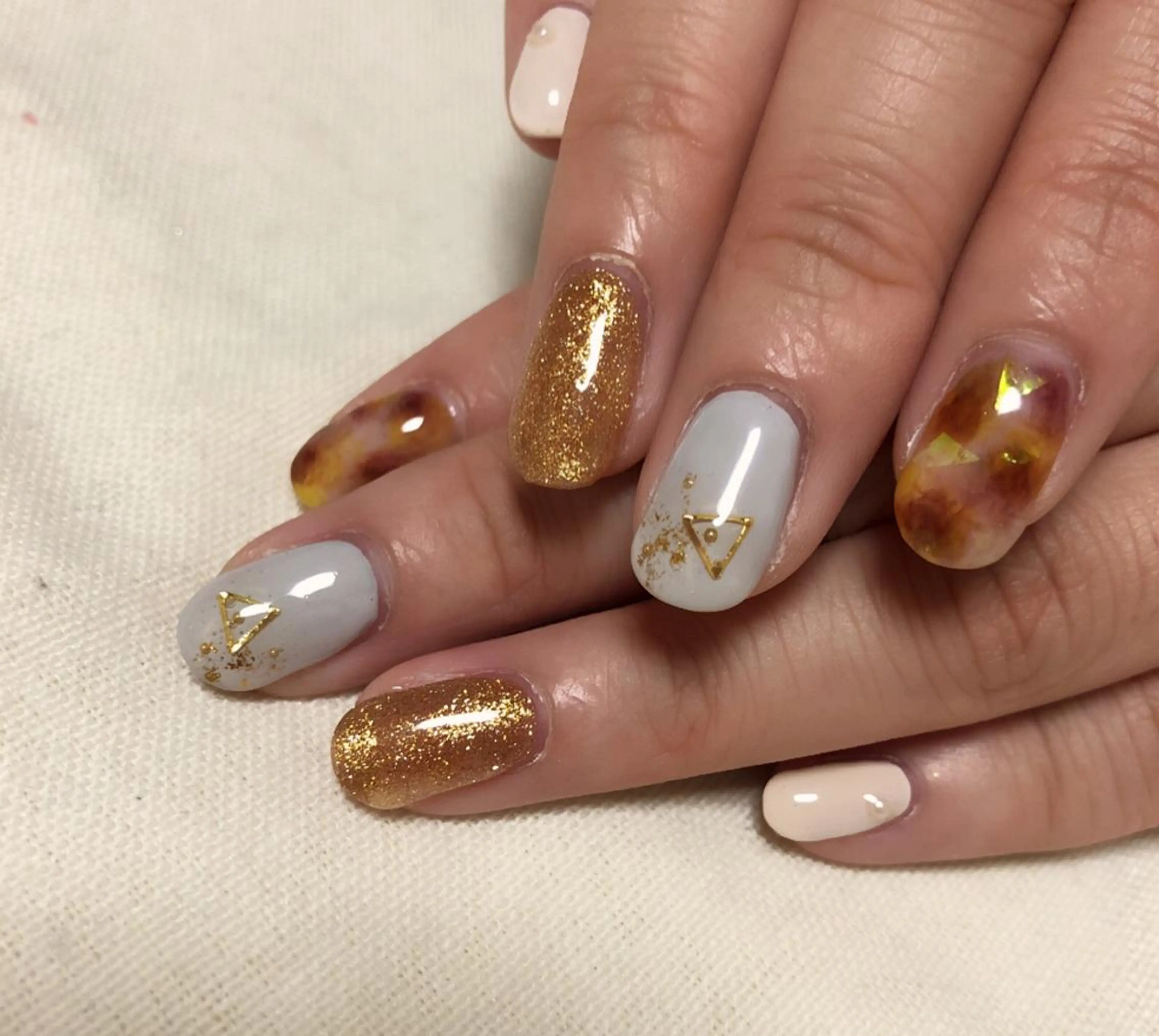 ネイル AZU nailのネイルデザイン