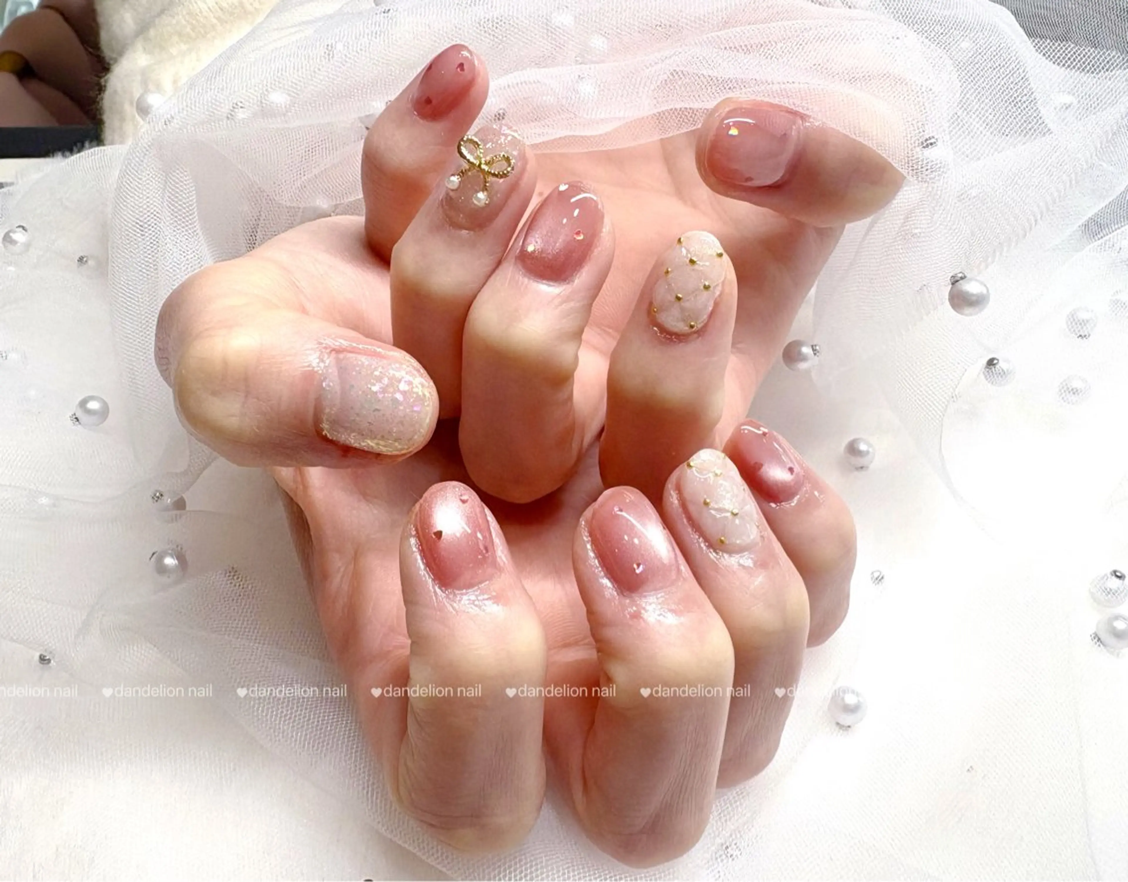 ネイル 成人式 マグネットネイル 持ち込み リボン ワンホンネイル ハンドネイル dandelion nail北千住のネイルデザイン