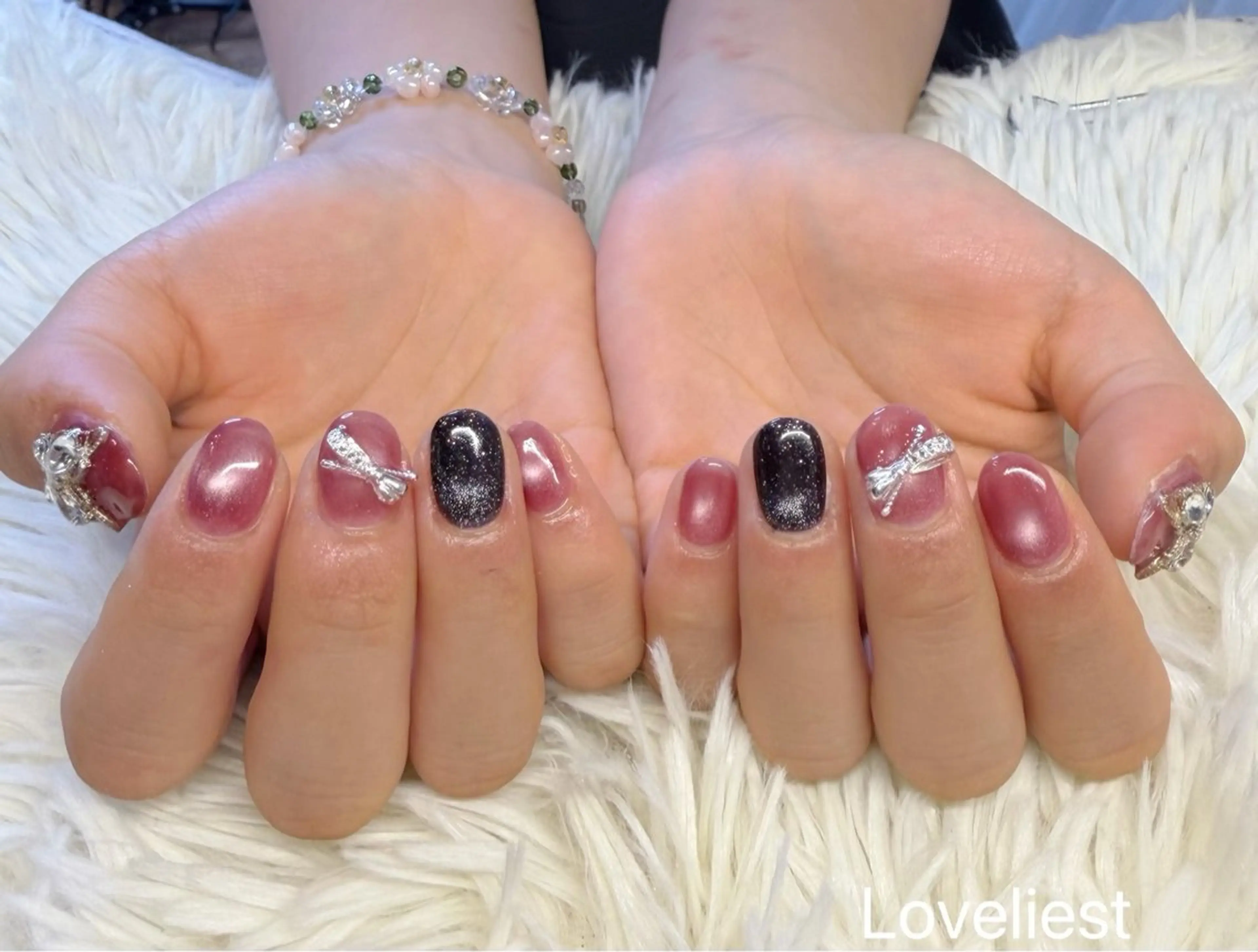 ネイル ハンドネイル 須藤 紗彩のネイルデザイン