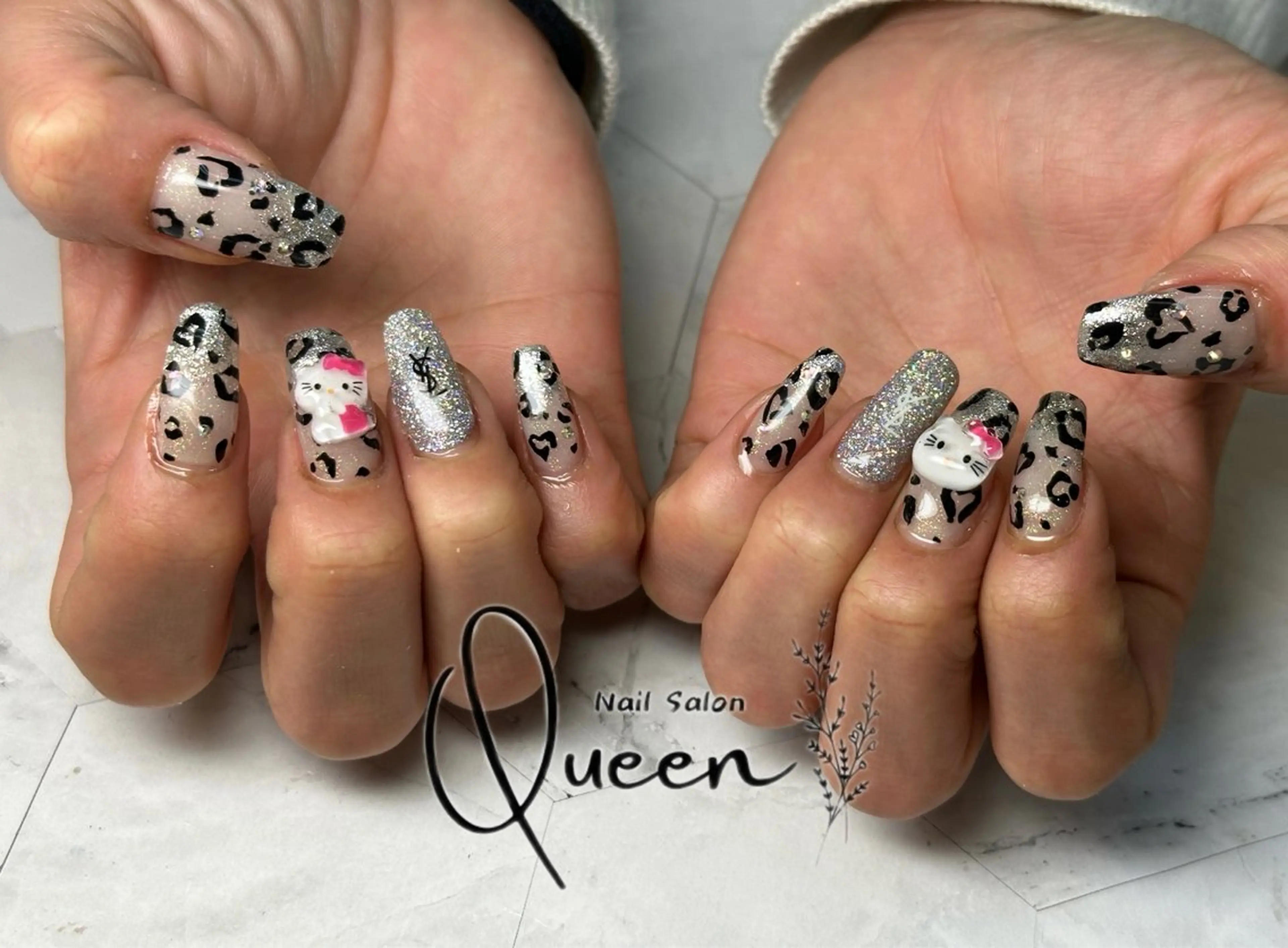 ネイル ハンドネイル Queennail 北堀江AYAのネイルデザイン