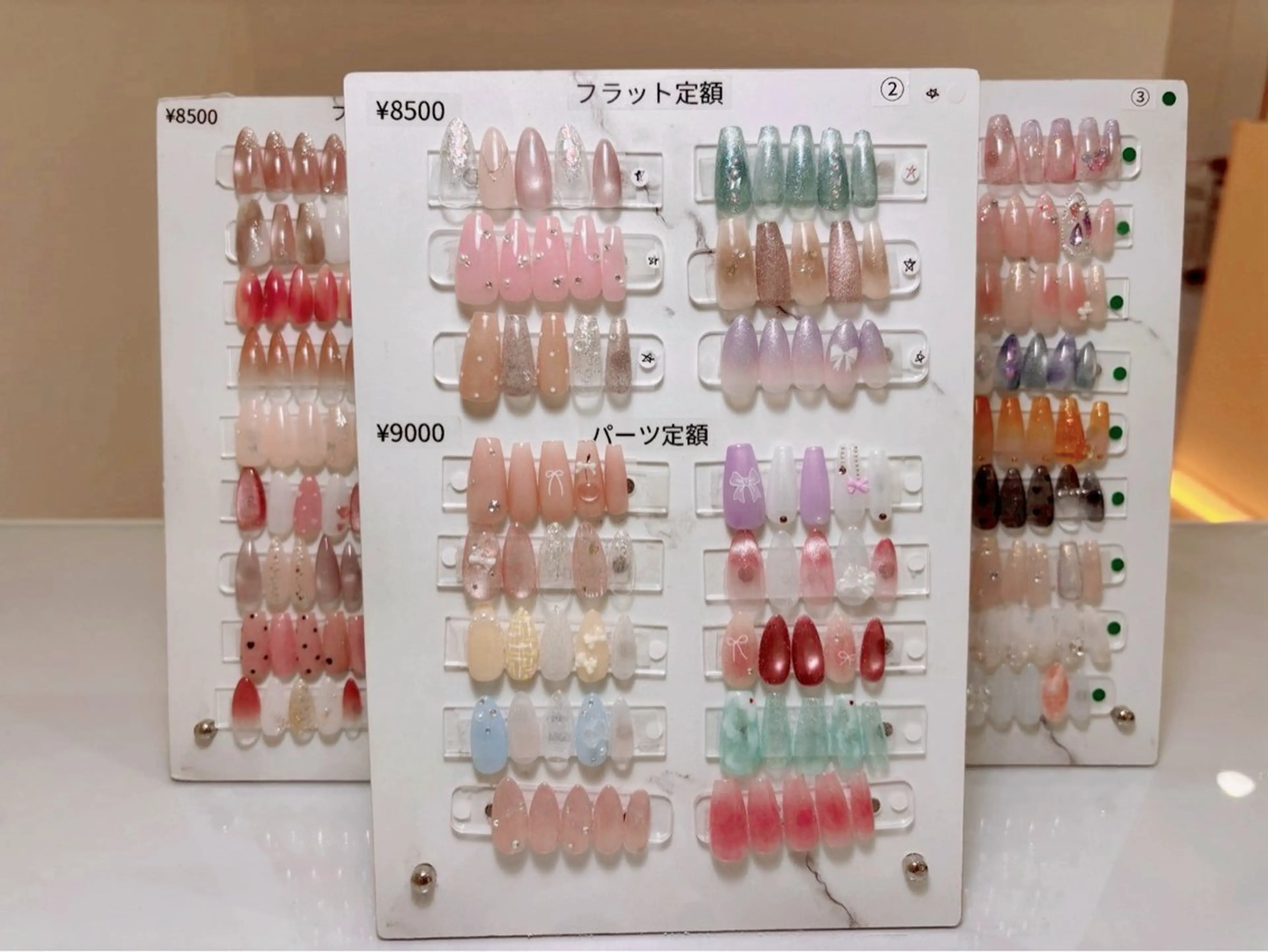 ネイル elu 恵比寿１分のネイルデザイン