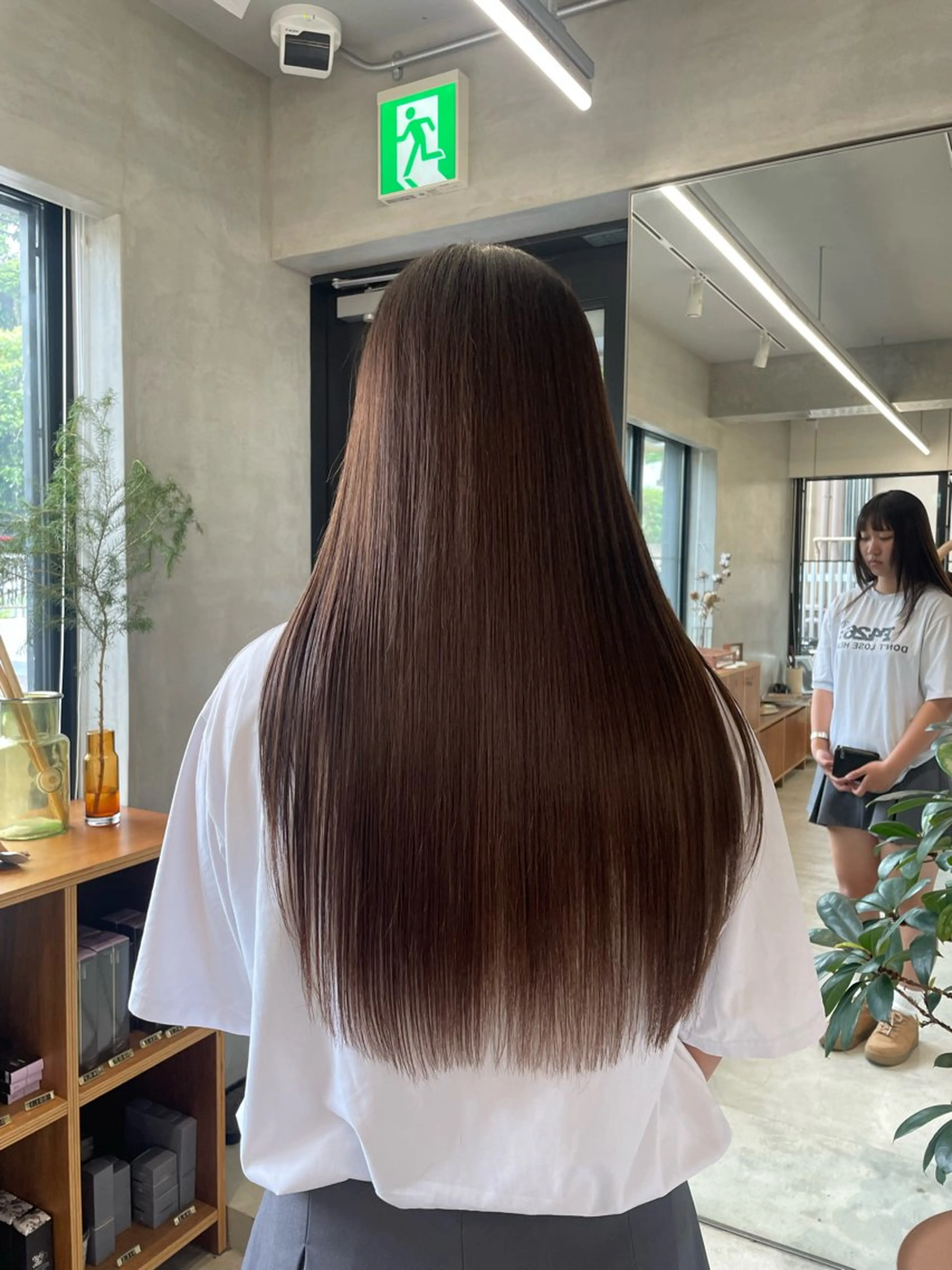 ロング 鶴井 美空のヘアスタイル