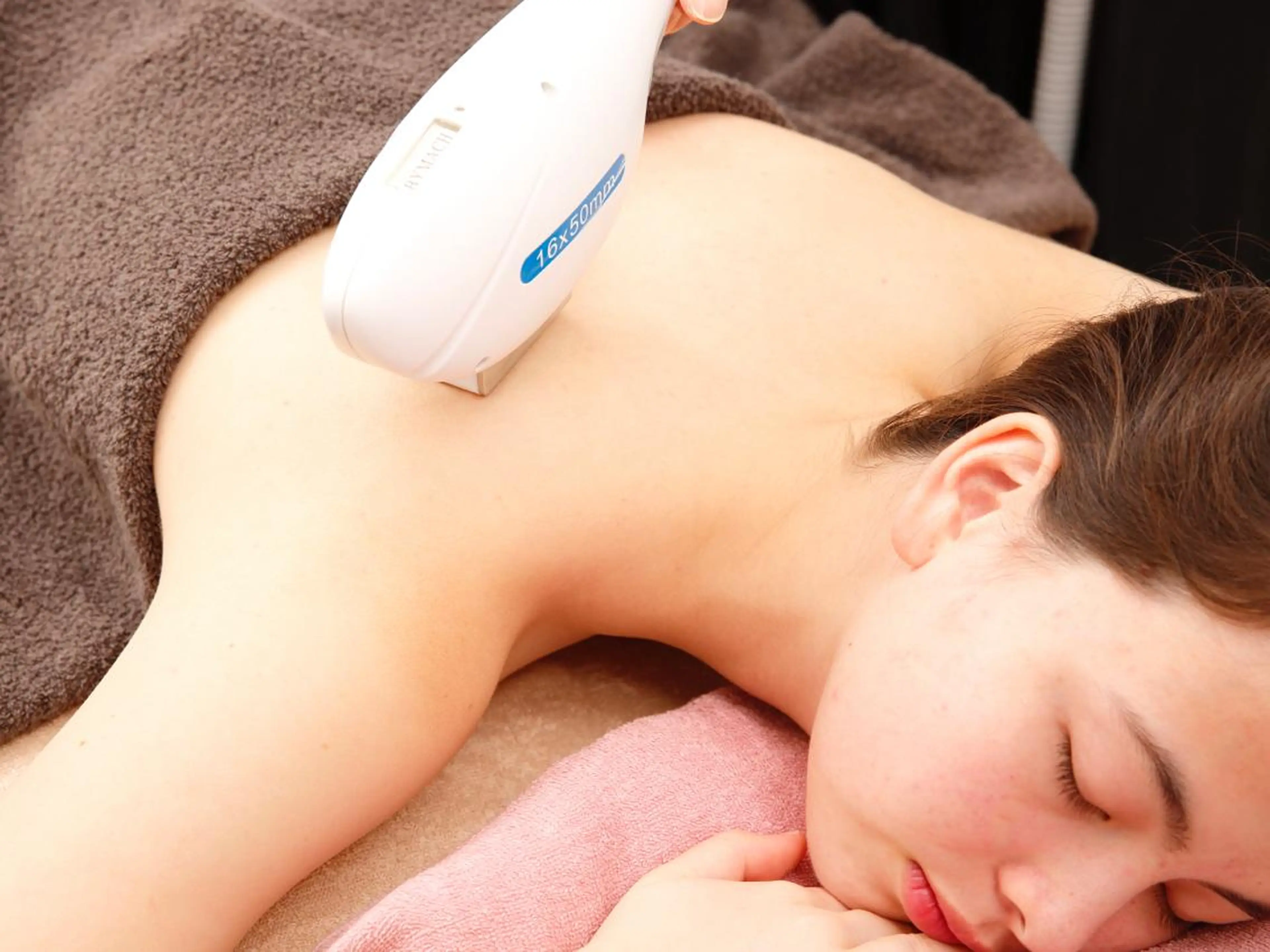 13全身脱毛♪お身体13パーツ(お顔とVIOなし)初回お試しの写真