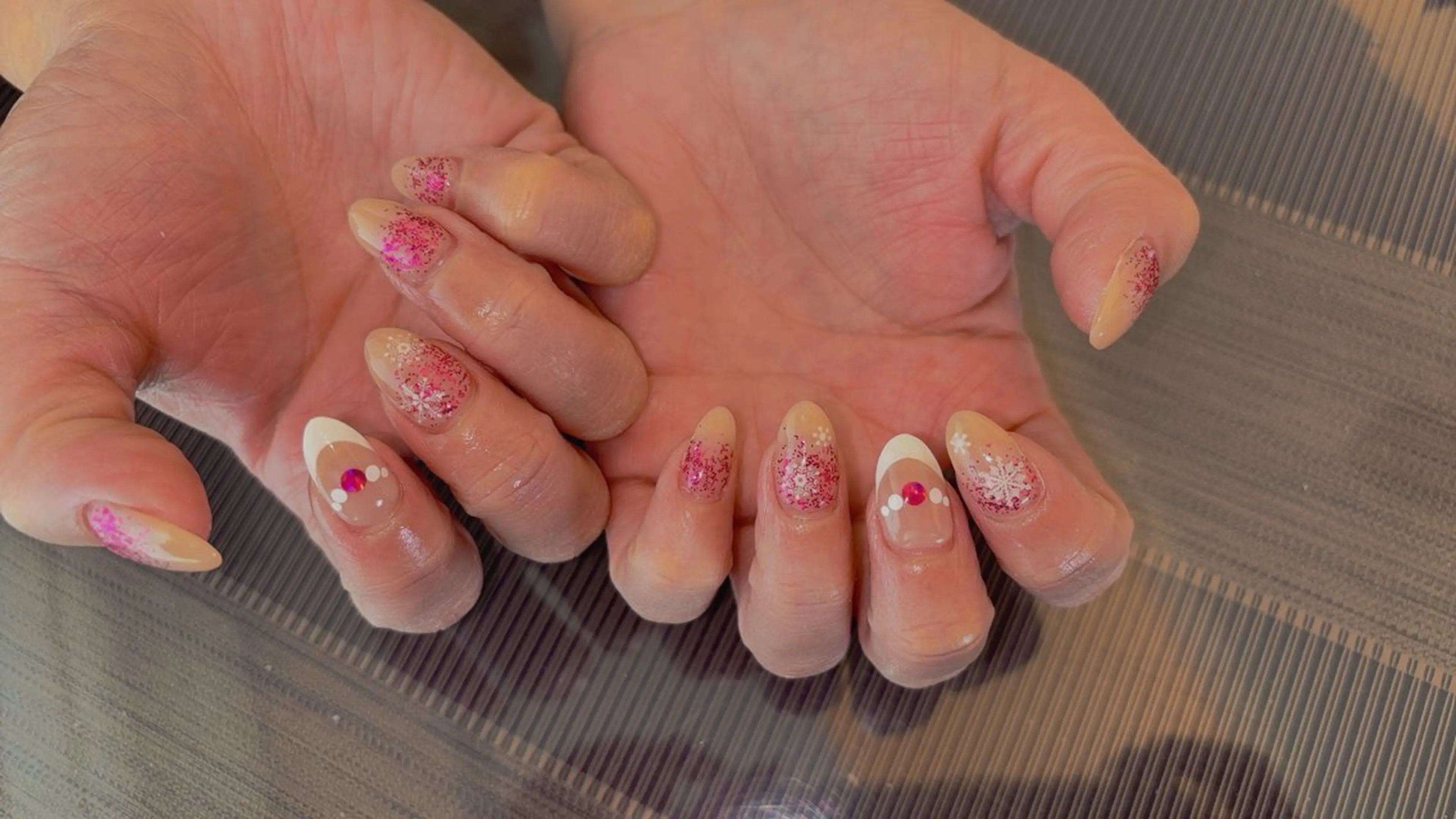 ネイル ハンドネイル coco nailのネイルデザイン