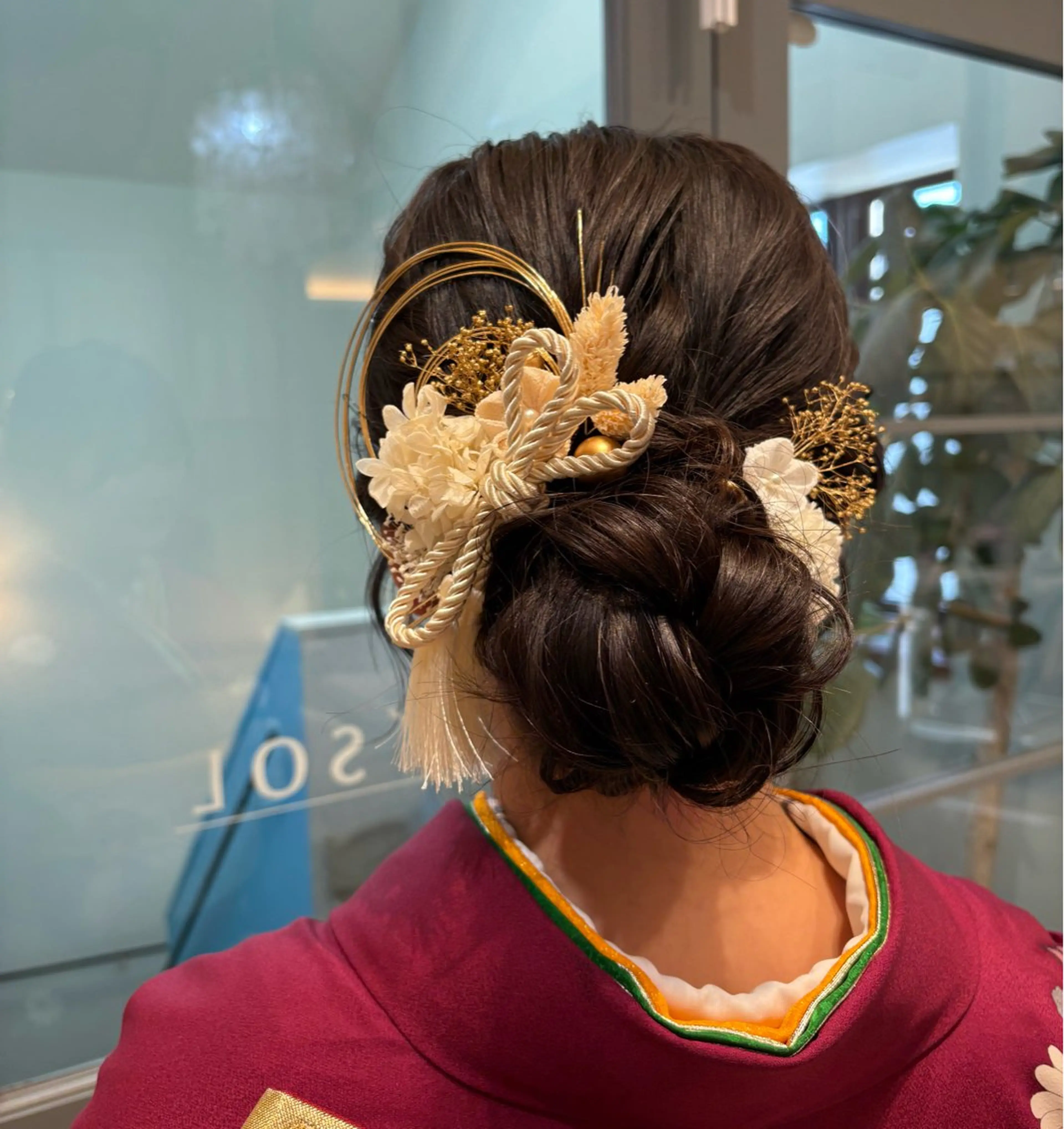ヘアアレンジ 成人式 つちだ ゆうひ / 暗髪カラー⟡.·のヘアスタイル