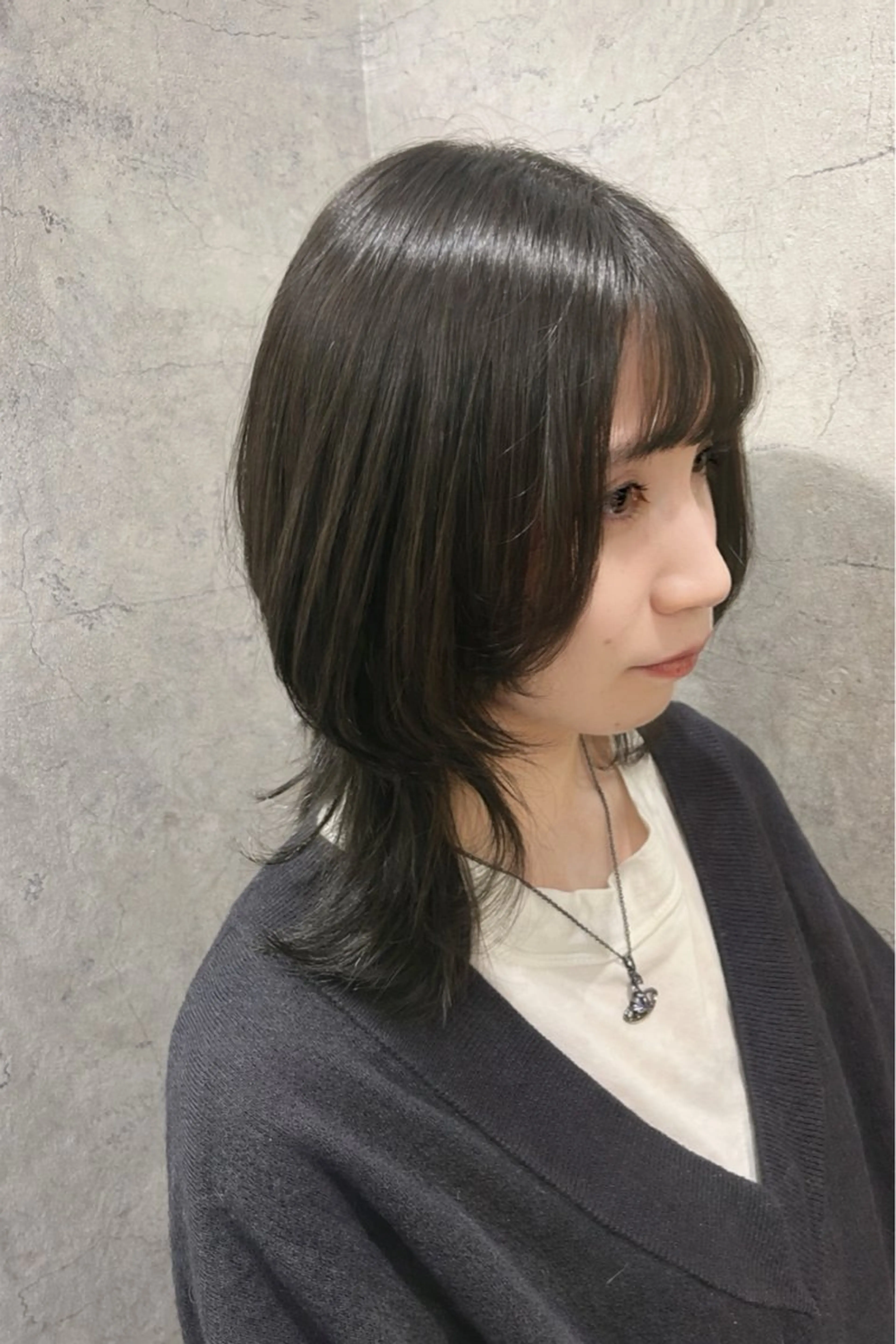 ミディアム カラー 似合わせカット ウルフカット カット ヘアカラー トリートメント パーソナルカラー 診断🍀マリンのヘアスタイル