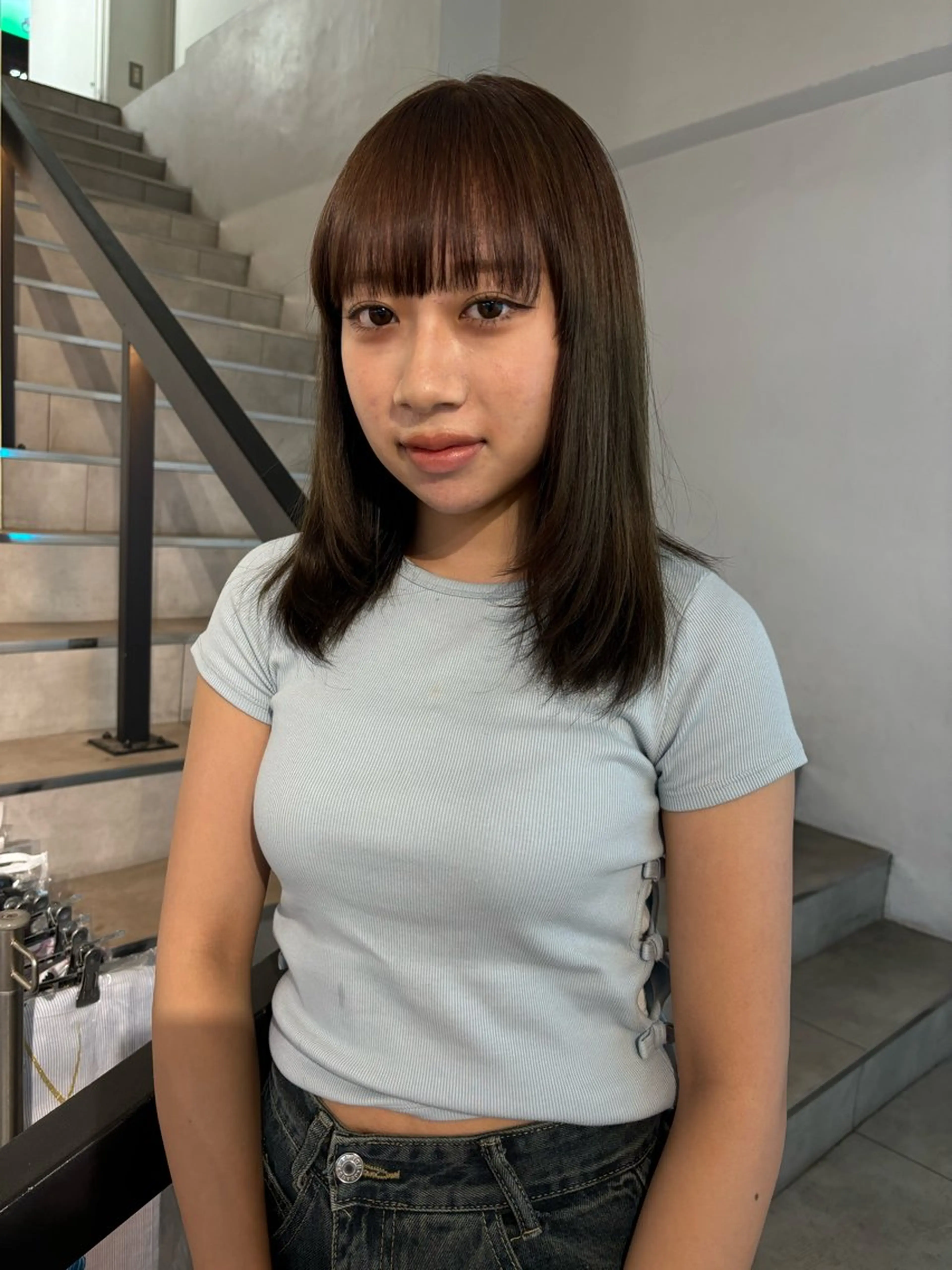 ミディアム カラー ヘアカラー ハイトーン/レイヤー nail 百咲💌のヘアスタイル