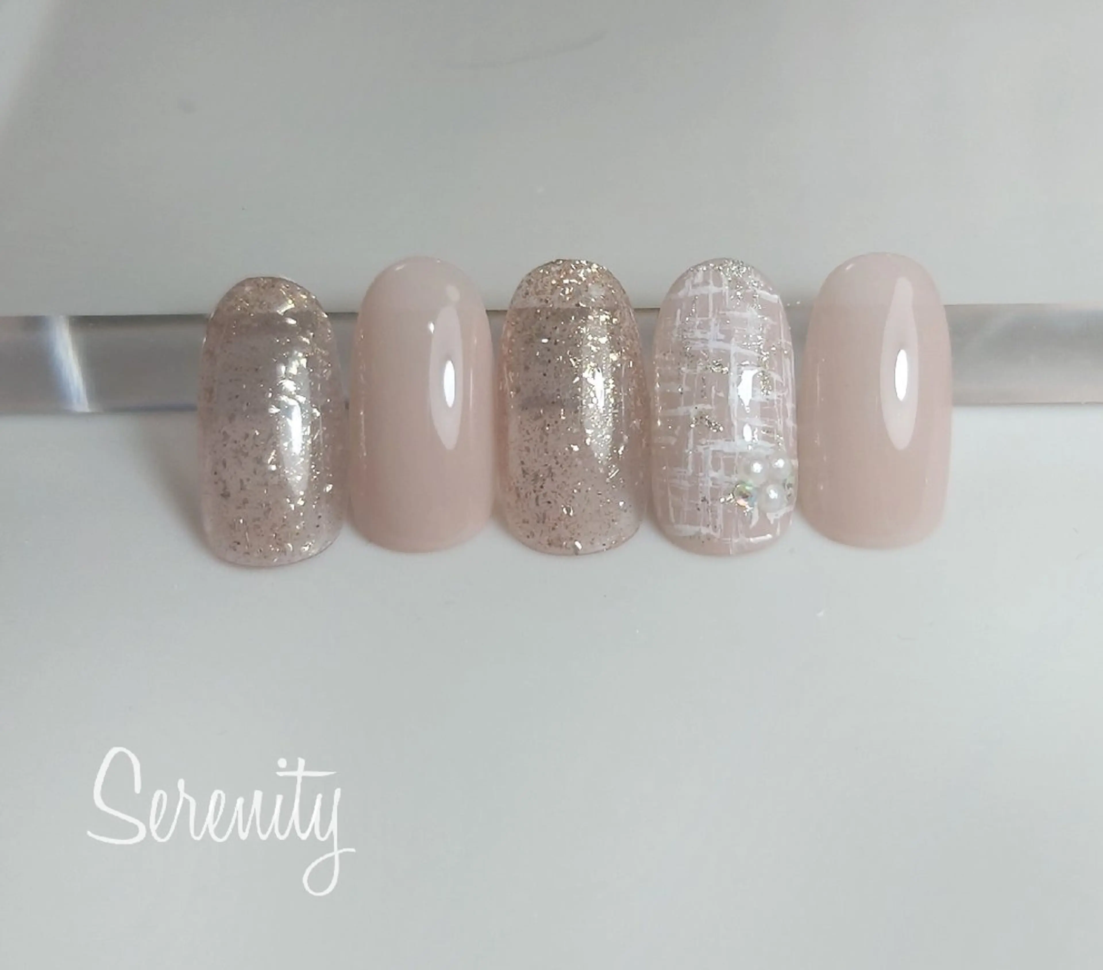 ネイル オフィスネイル ピンク ピンクベージュ ツイードネイル nail  serenityのネイルデザイン