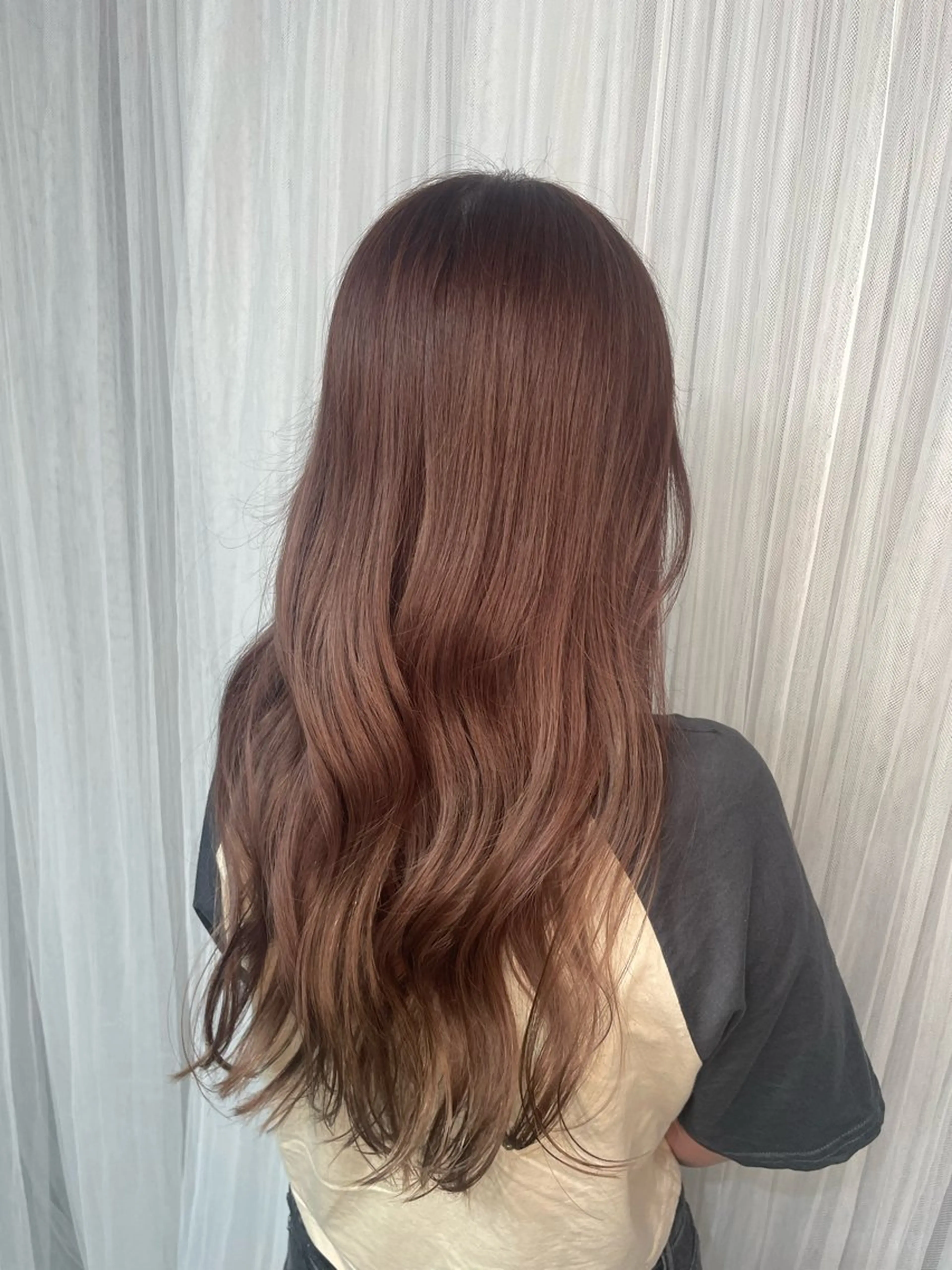 ロング カット ヘアカラー 手塚 由佳のヘアスタイル