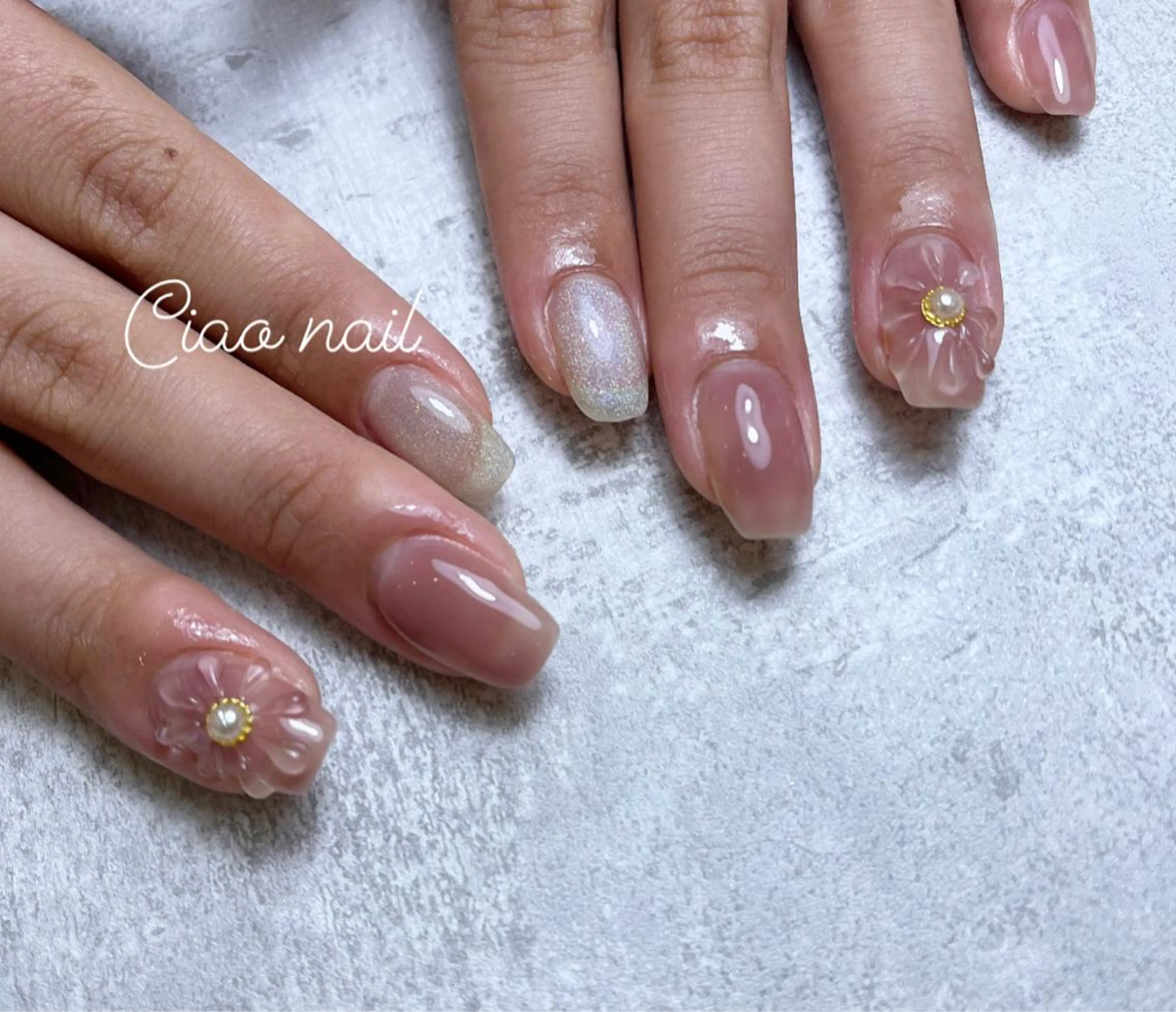 ネイル フラワーネイル ぷっくりネイル #Amin nail salonのネイルデザイン