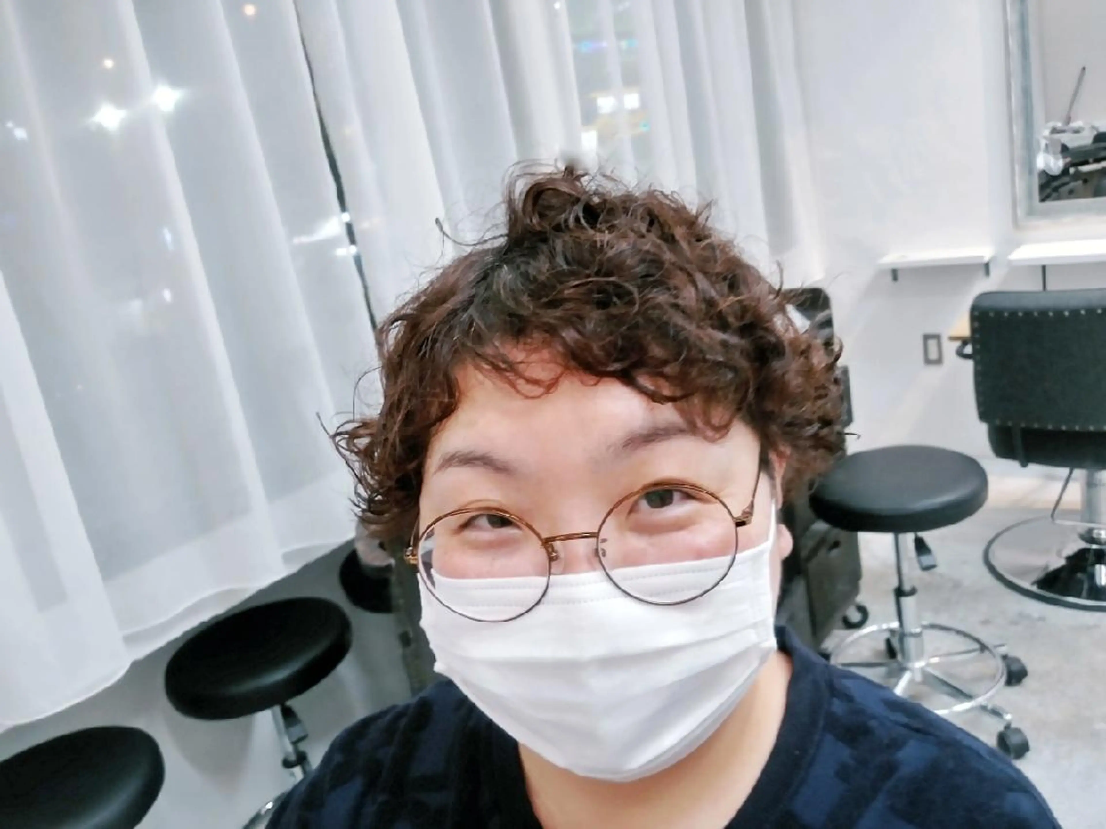 ショート パーマ 外ハネヘア 大場 友稀のヘアスタイル