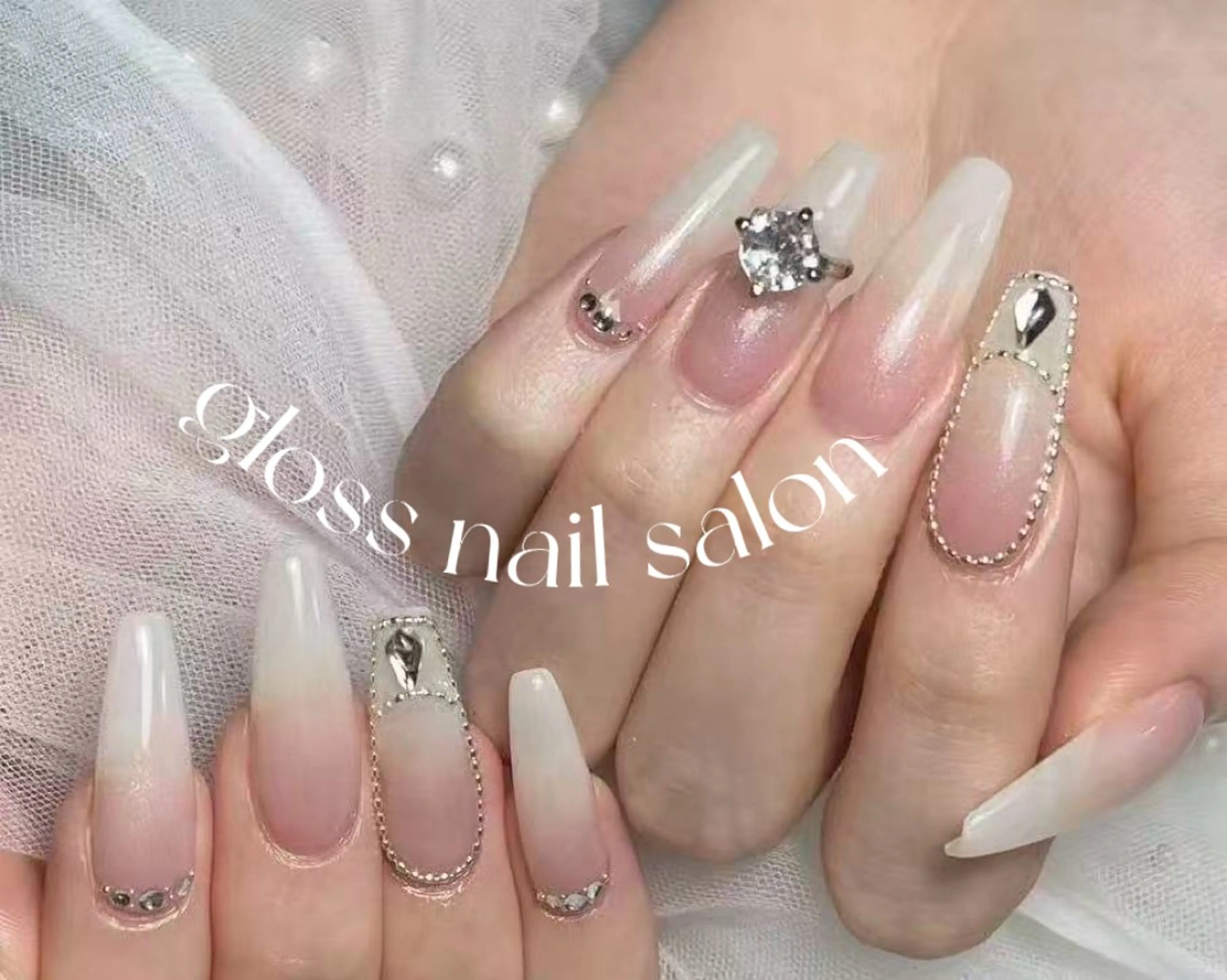 ネイル miho🍎 Gloss nailのネイルデザイン