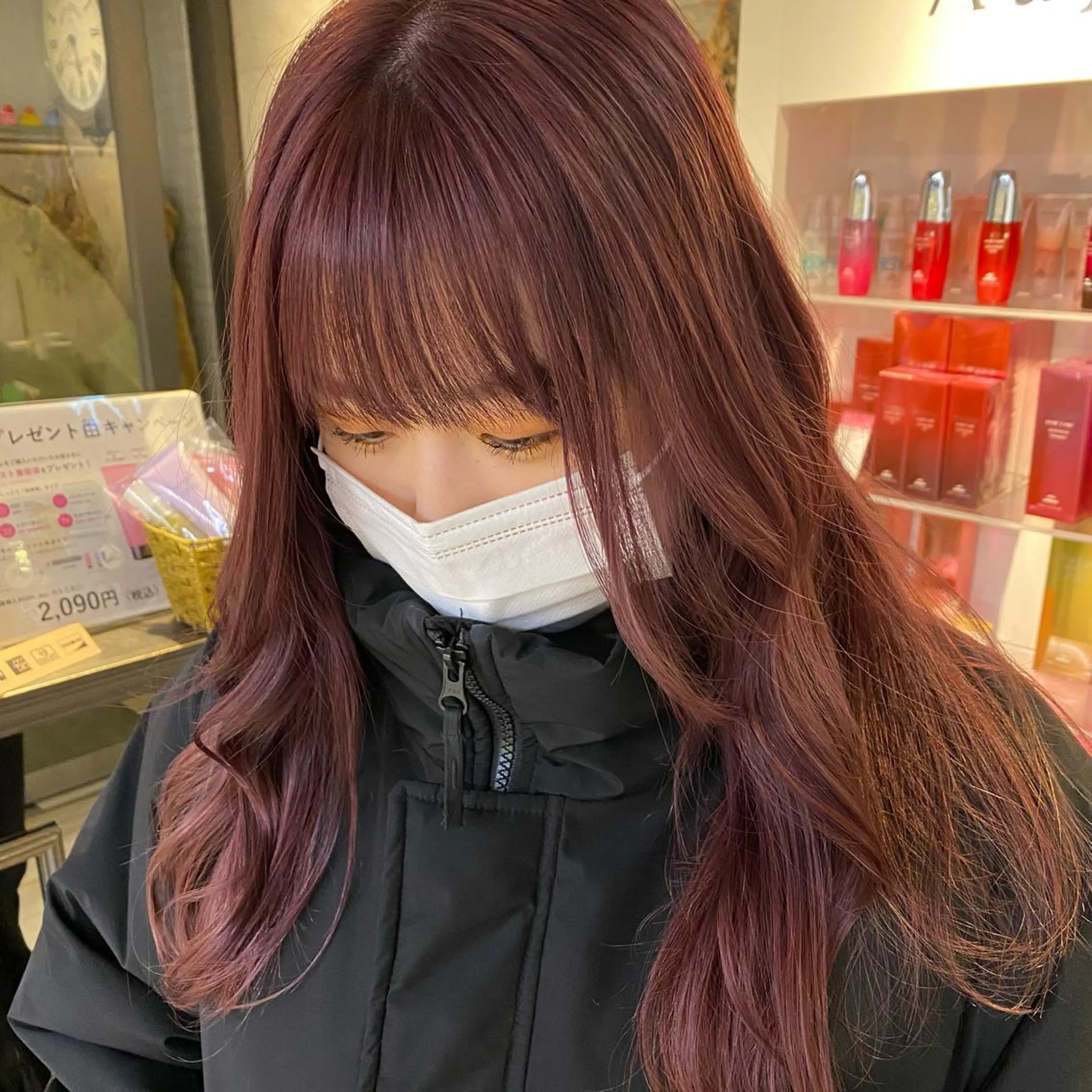 ロング カラー ヘアアレンジ ヘアカラー 🩶レイヤーカット 🩶柔らかカラー結愛のヘアスタイル