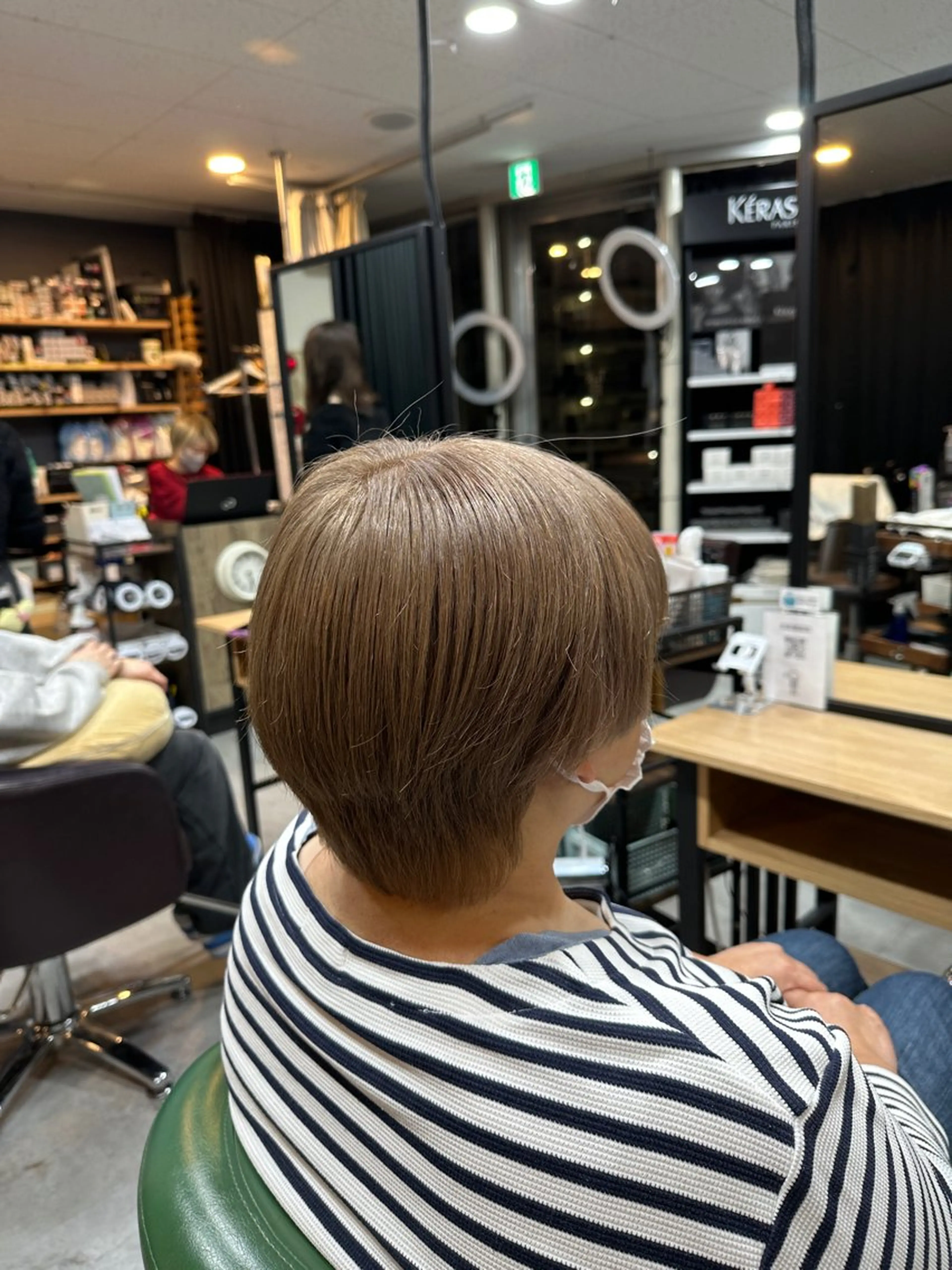 ショート カラー peqss/ keita🏄‍♂️のヘアスタイル