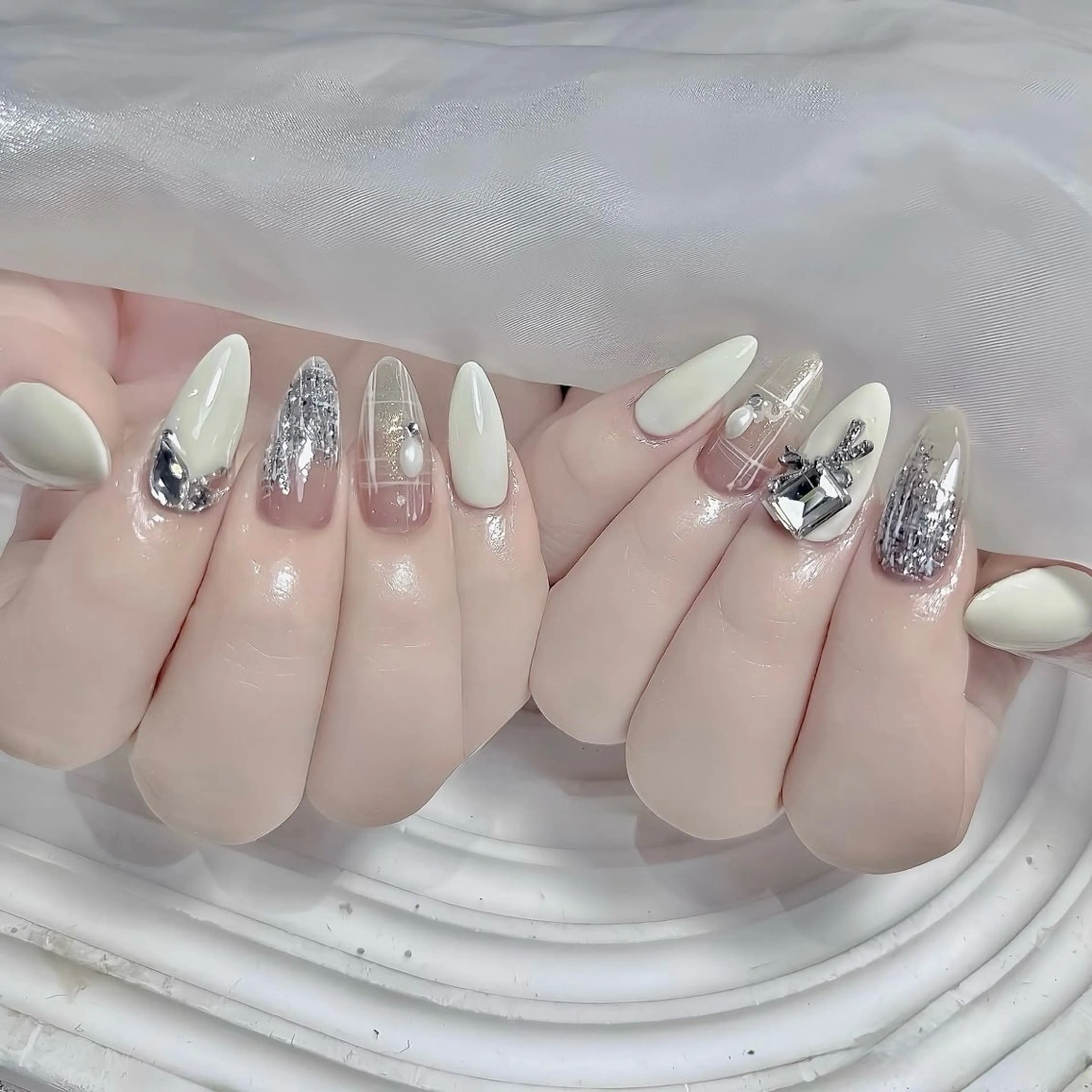 ネイル アートネイル オーロラネイル ブルー チークネイル フットネイル ハンドネイル NICY NAIL 池袋のネイルデザイン