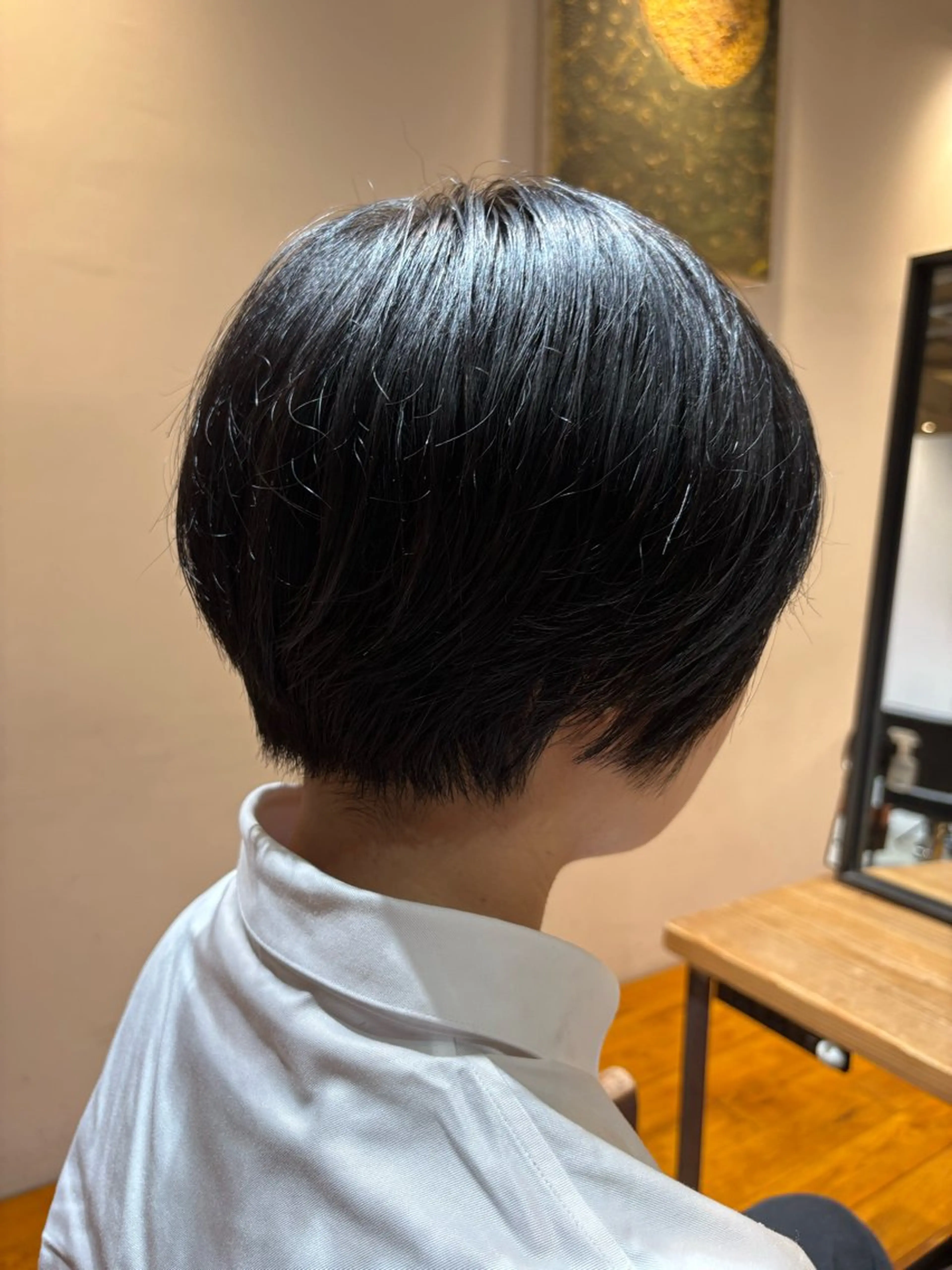 ショート 🌊インナーカラー 🐬櫻井海星のヘアスタイル