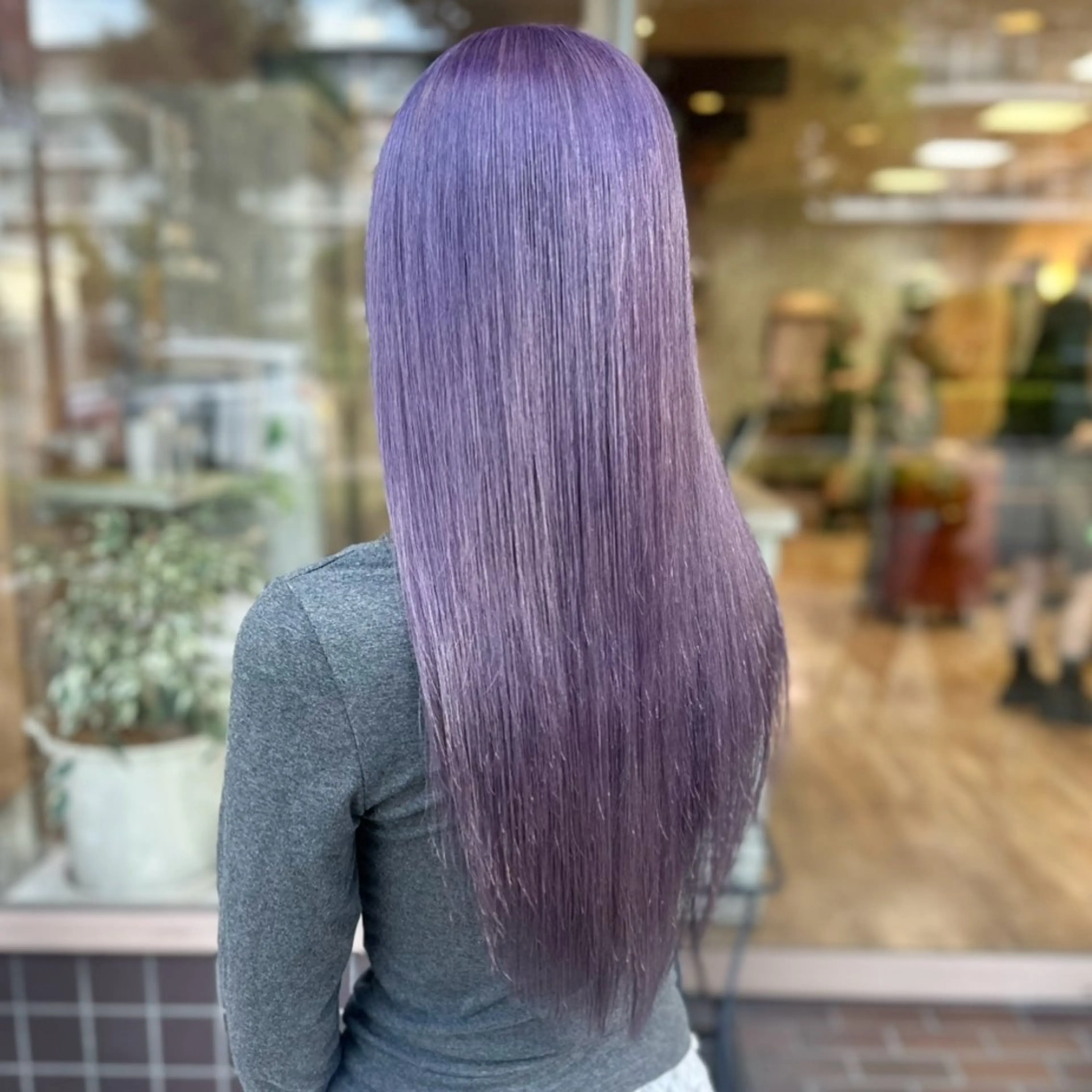 ロング カラー ブリーチ🩵レイヤー Maho🐻‍❄️のヘアスタイル