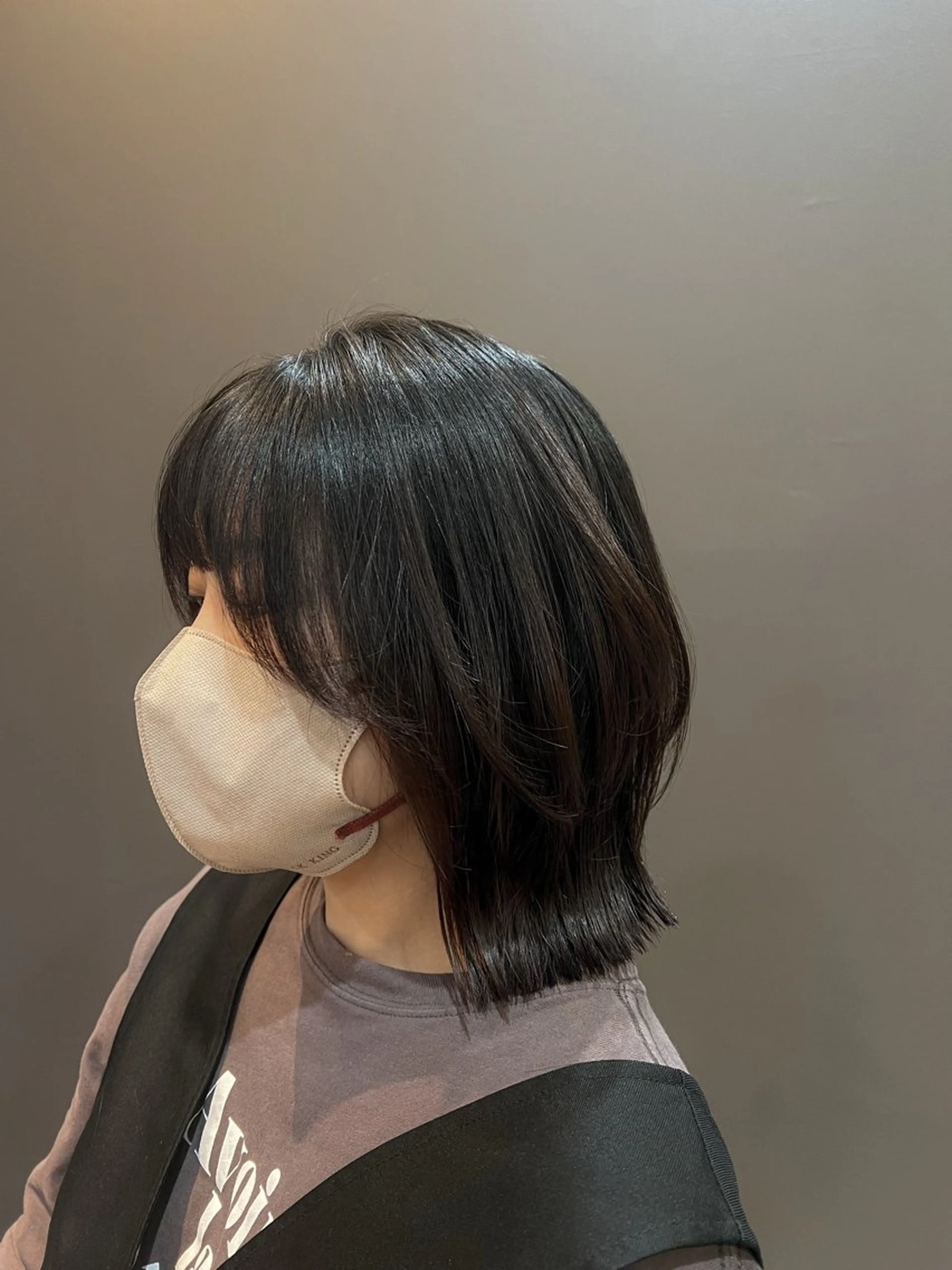 ミディアム くびれヘア 韓国風ヘア レイヤーカット 小顔カット カット 中村 ひなたのヘアスタイル