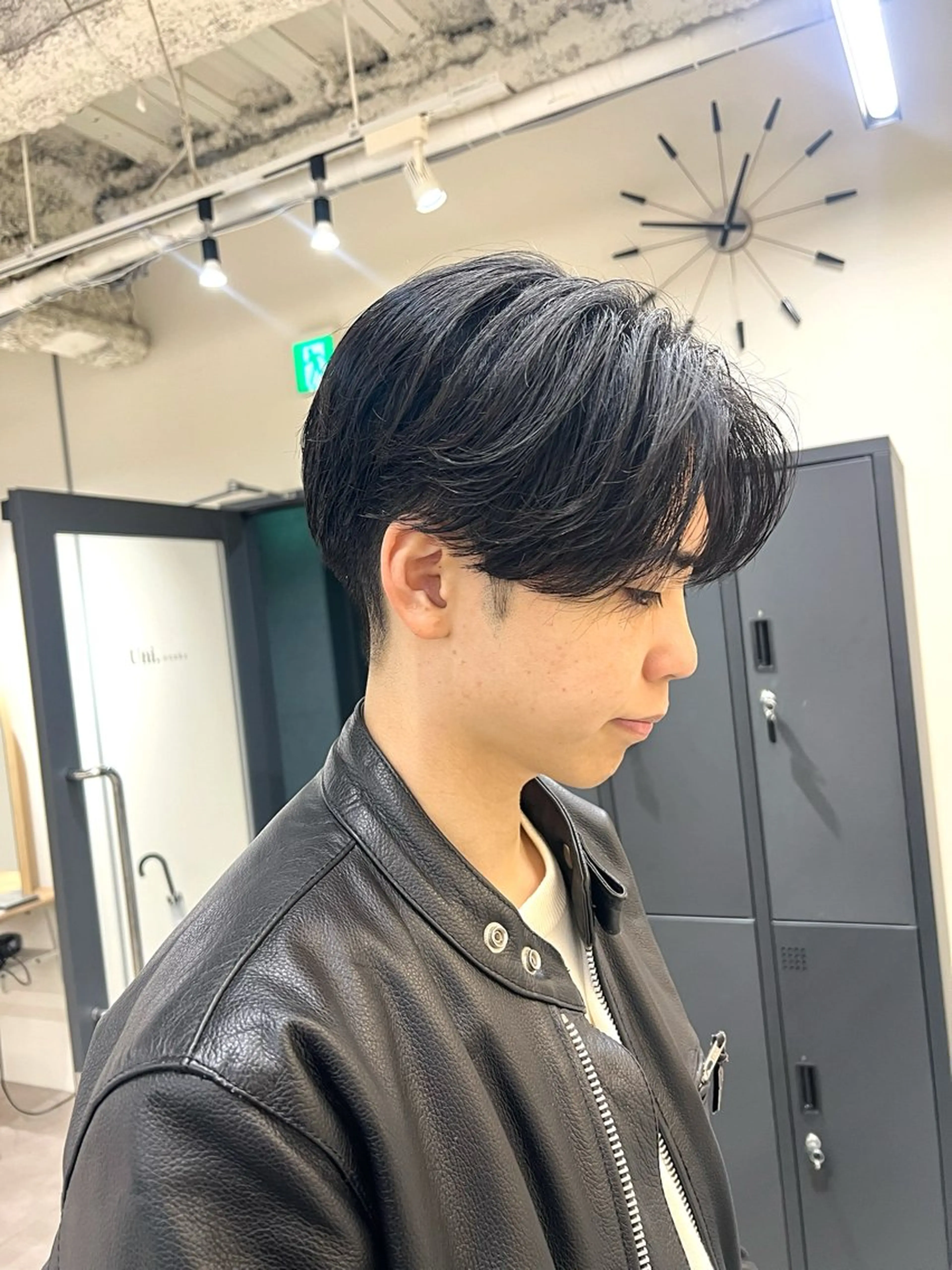 ショート メンズ センターパート メンズ レイヤー ウルフ 弓木啓輔のヘアスタイル