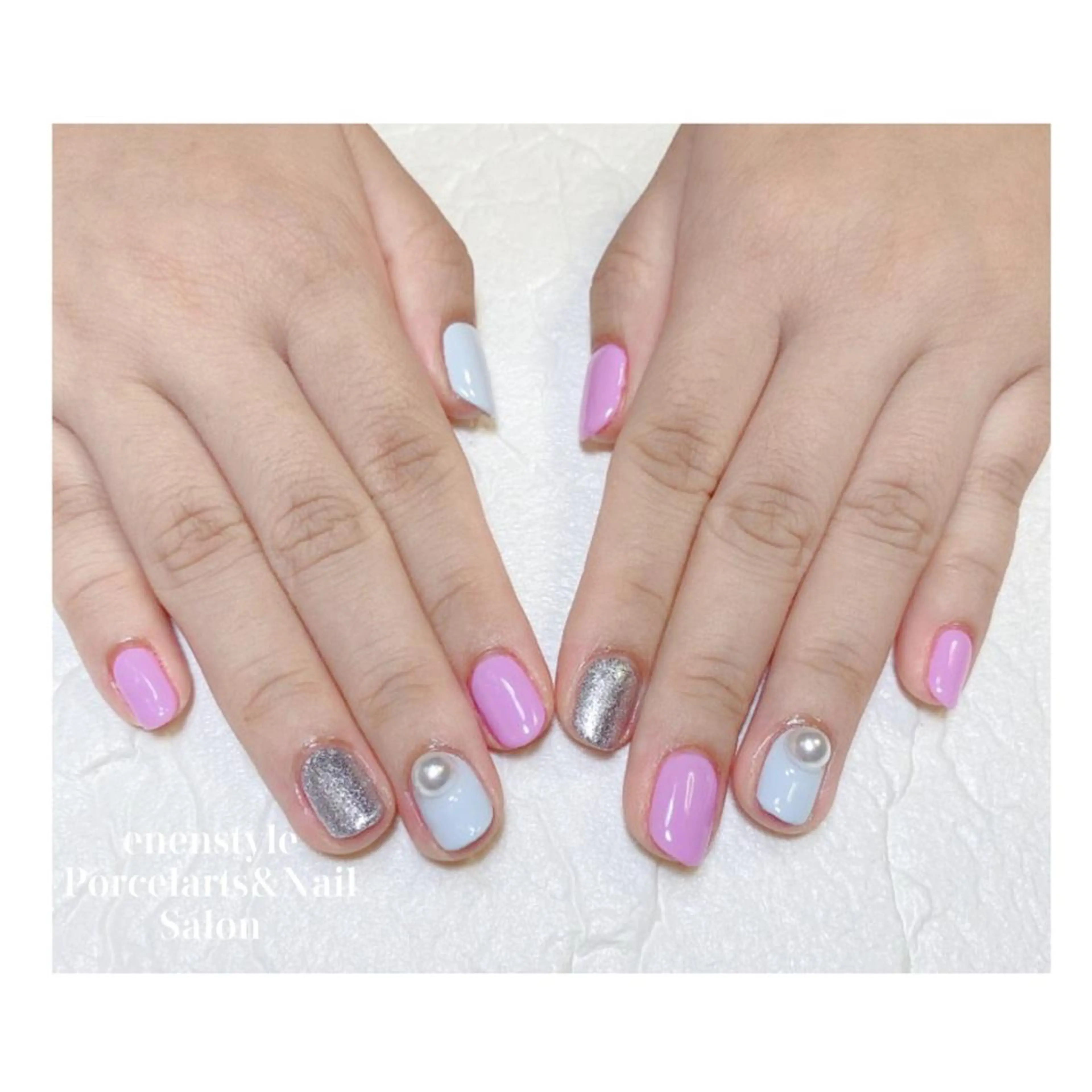 ミディアム ネイル ハンドネイル 👑enen style👑のネイルデザイン