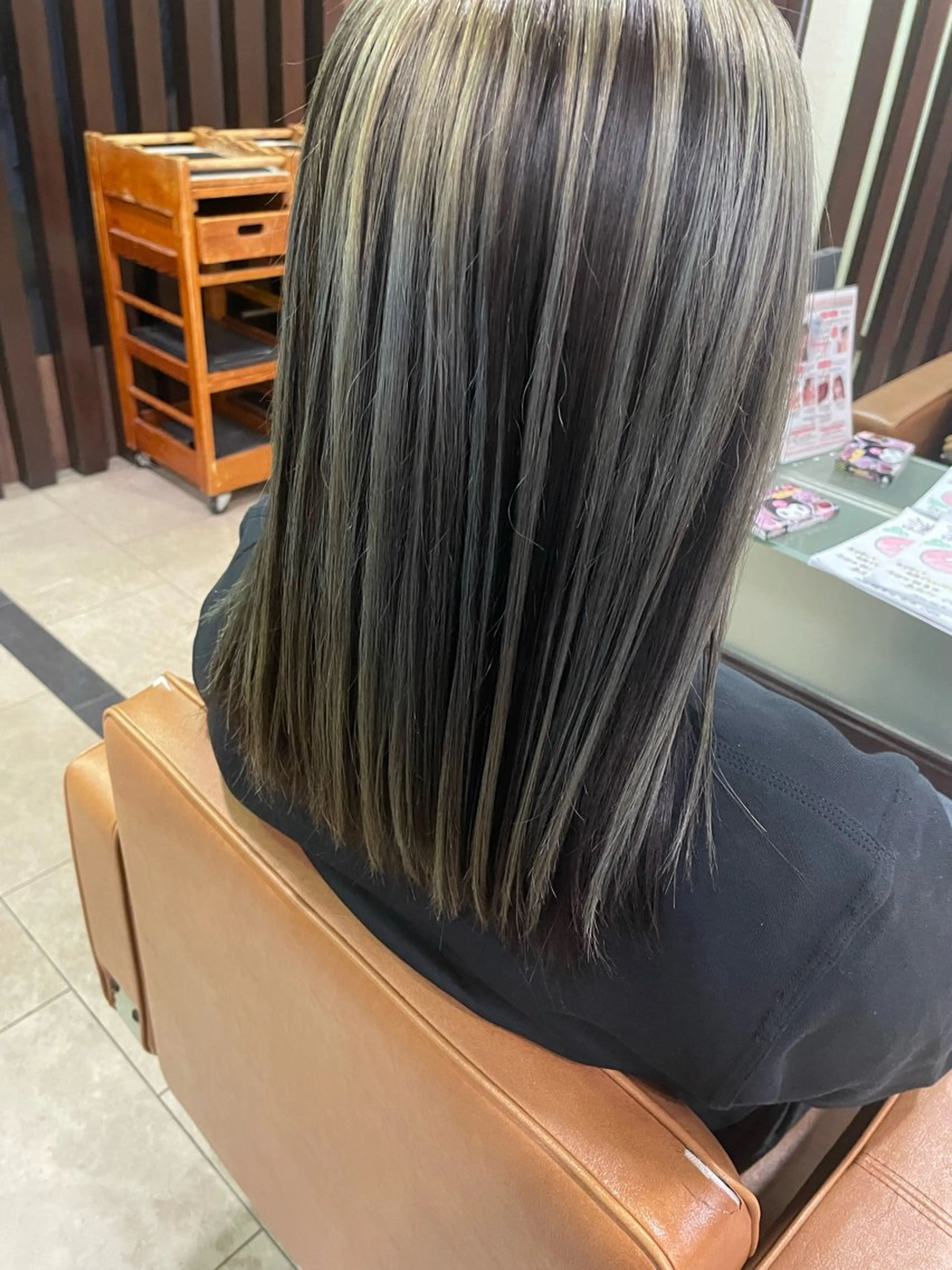 カラー 川上 彩華のネイルデザイン