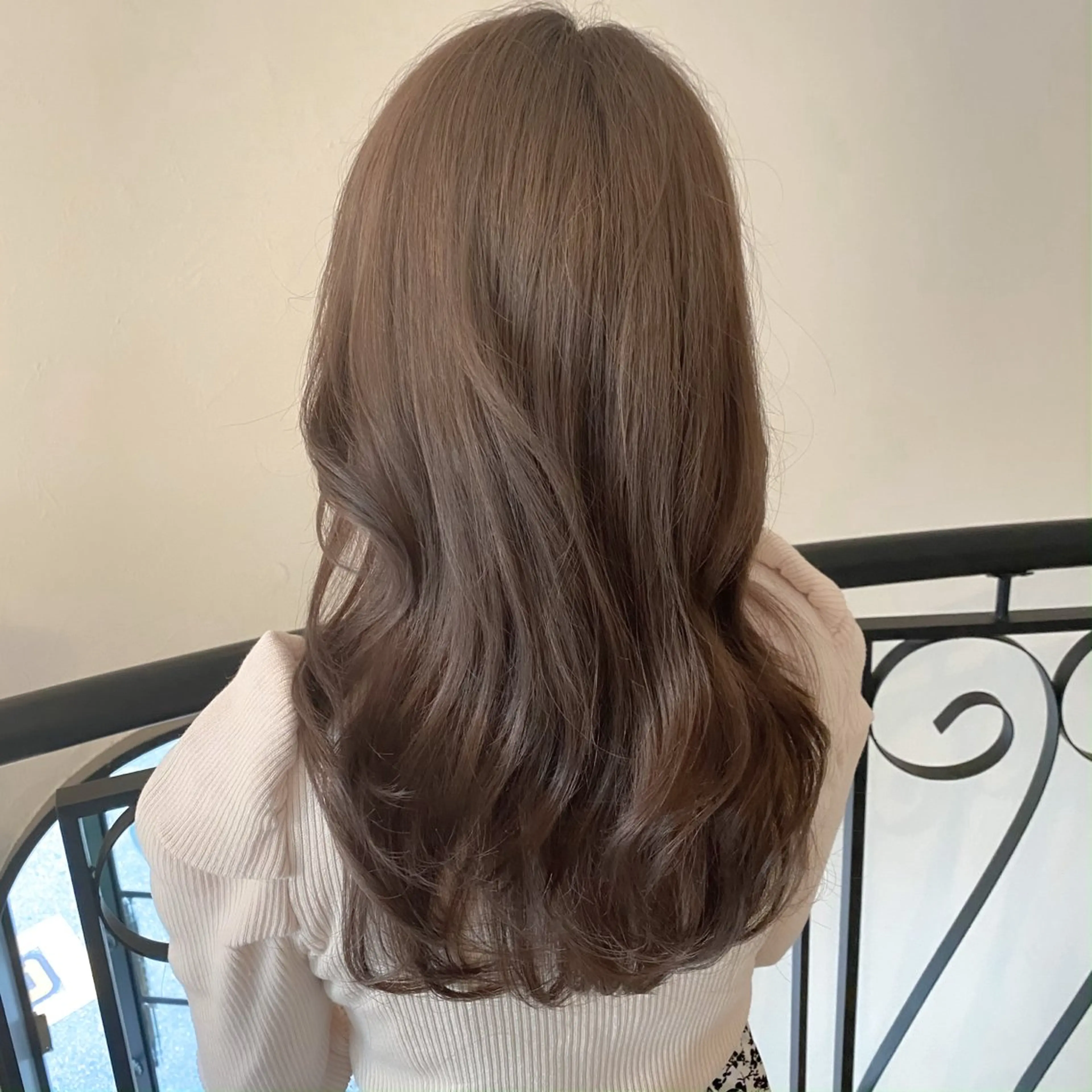 🌸7000円以上お得❣️🌸小顔カット✂️➕透明感カラー➕蜂蜜トリートメント🍯✨の写真