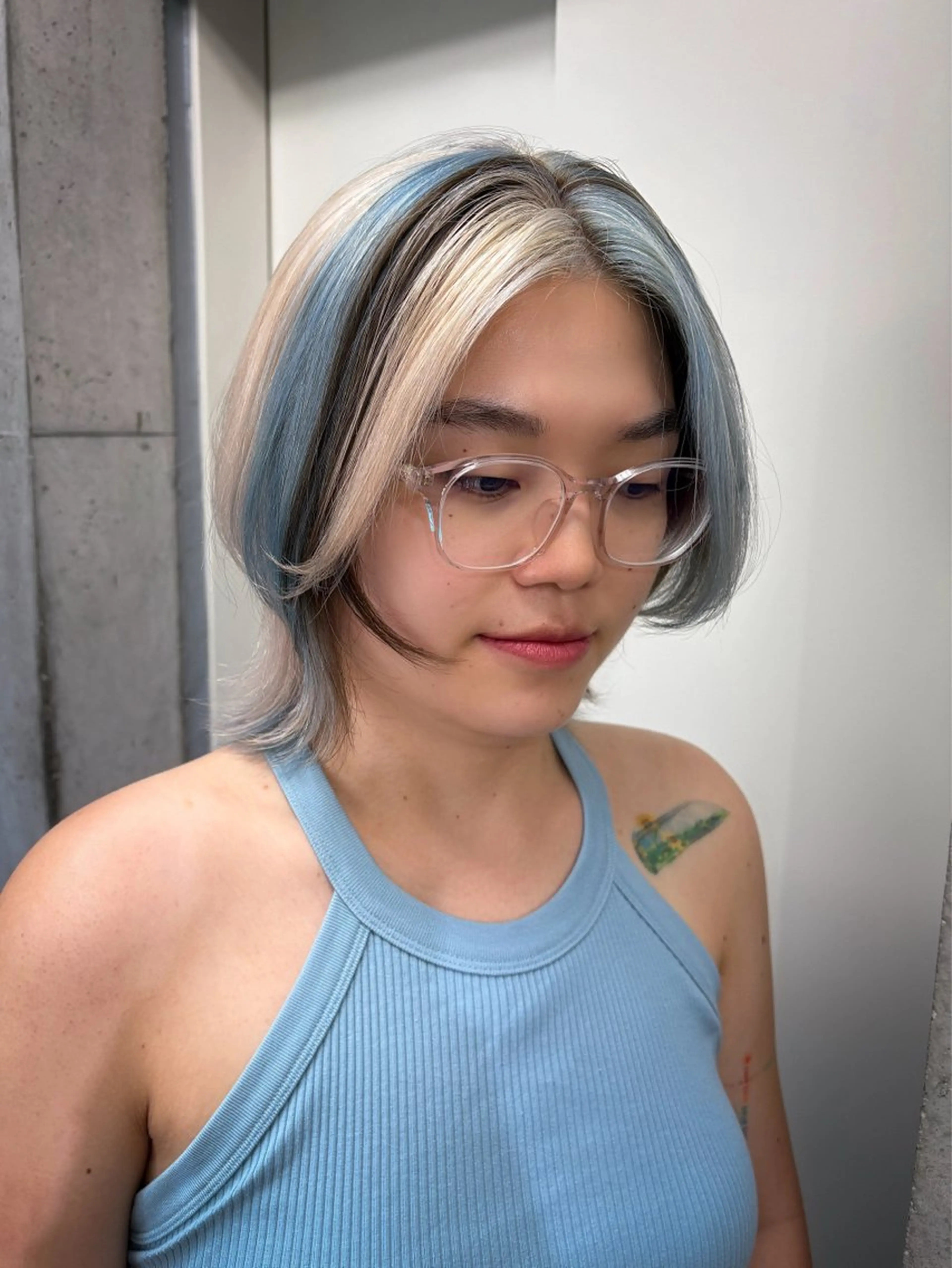 ミディアム ヘアカラー ハイトーン/ブリーチ /ウルフ⛓️MAKIのヘアスタイル