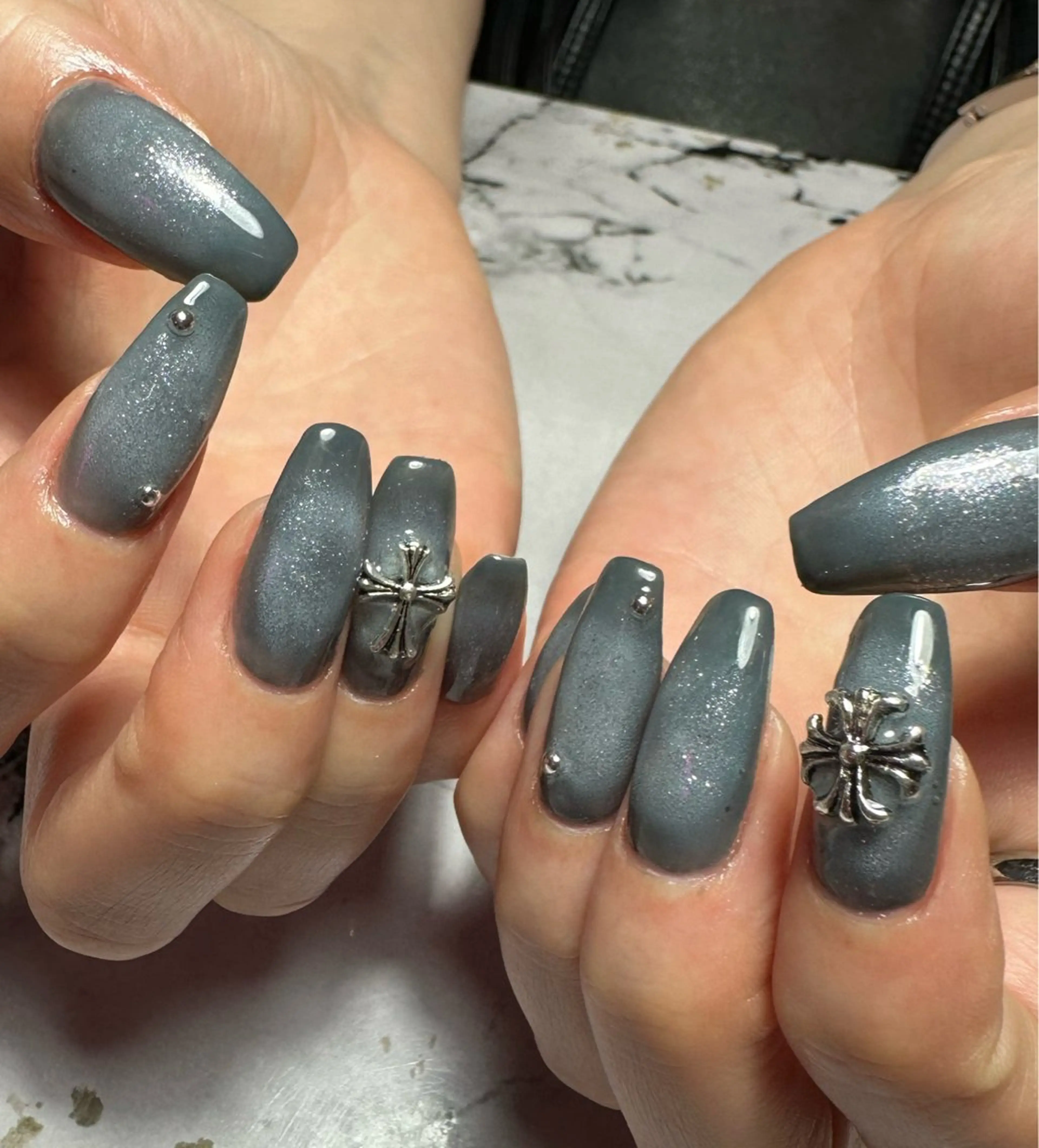 ネイル 新山 聖のネイルデザイン