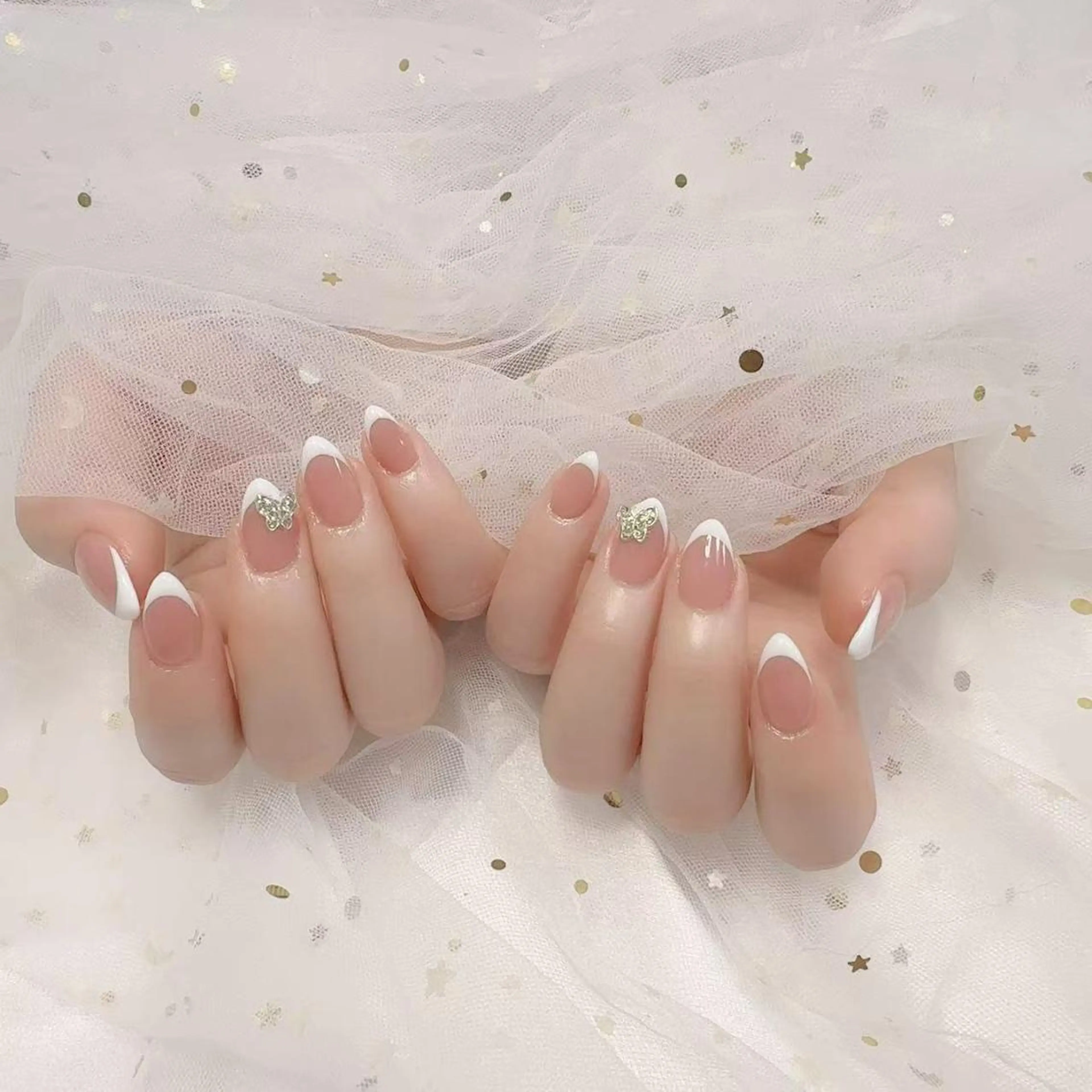 ネイル ジョリ En 💞🦋のネイルデザイン