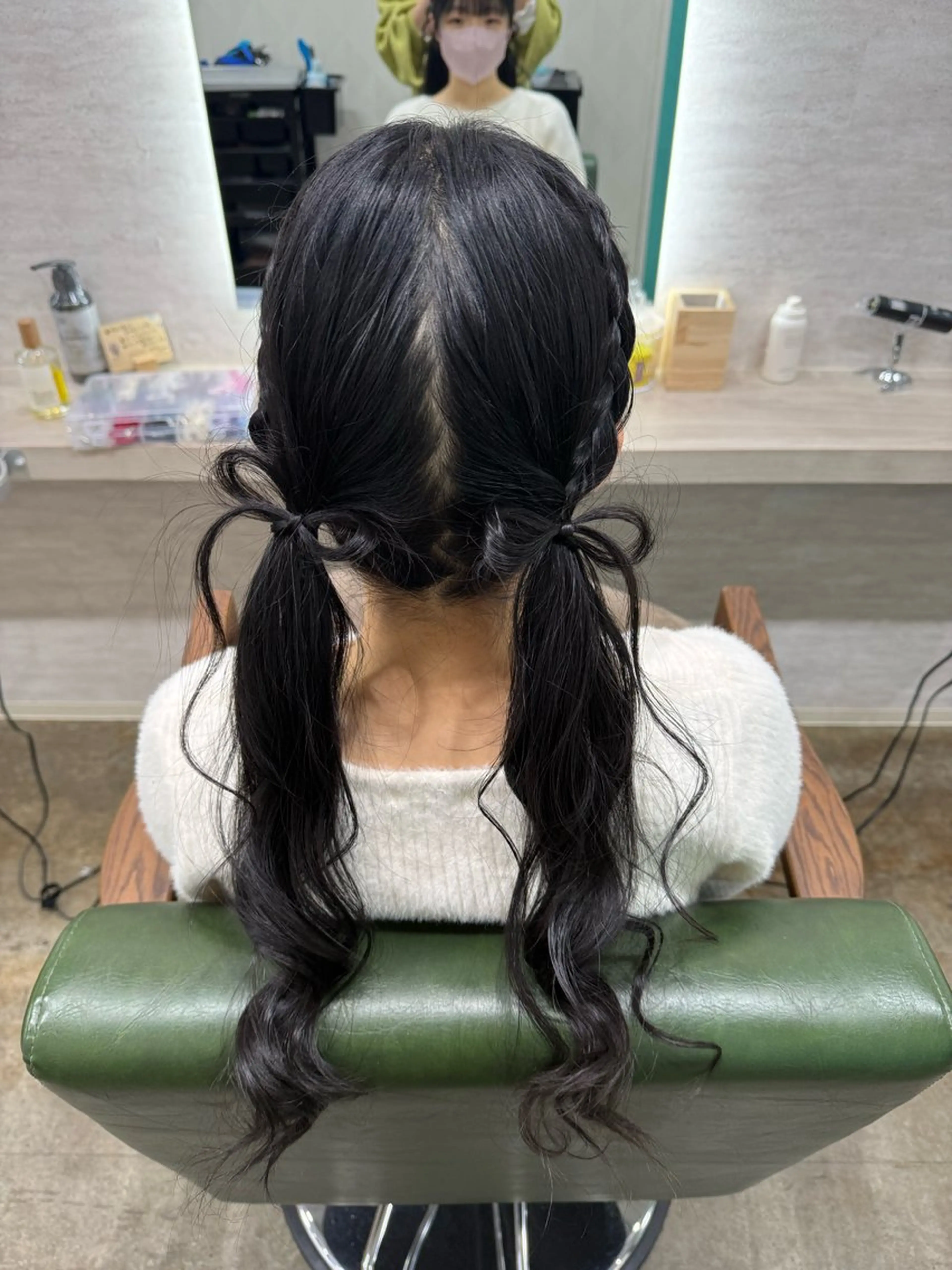 セミロング ヘアアレンジ 結婚式・ブライダル セミロングパーマ ボブ ハイライト 髪質改善 ヘアセット 縮毛矯正/ /関内/あべももこのヘアスタイル