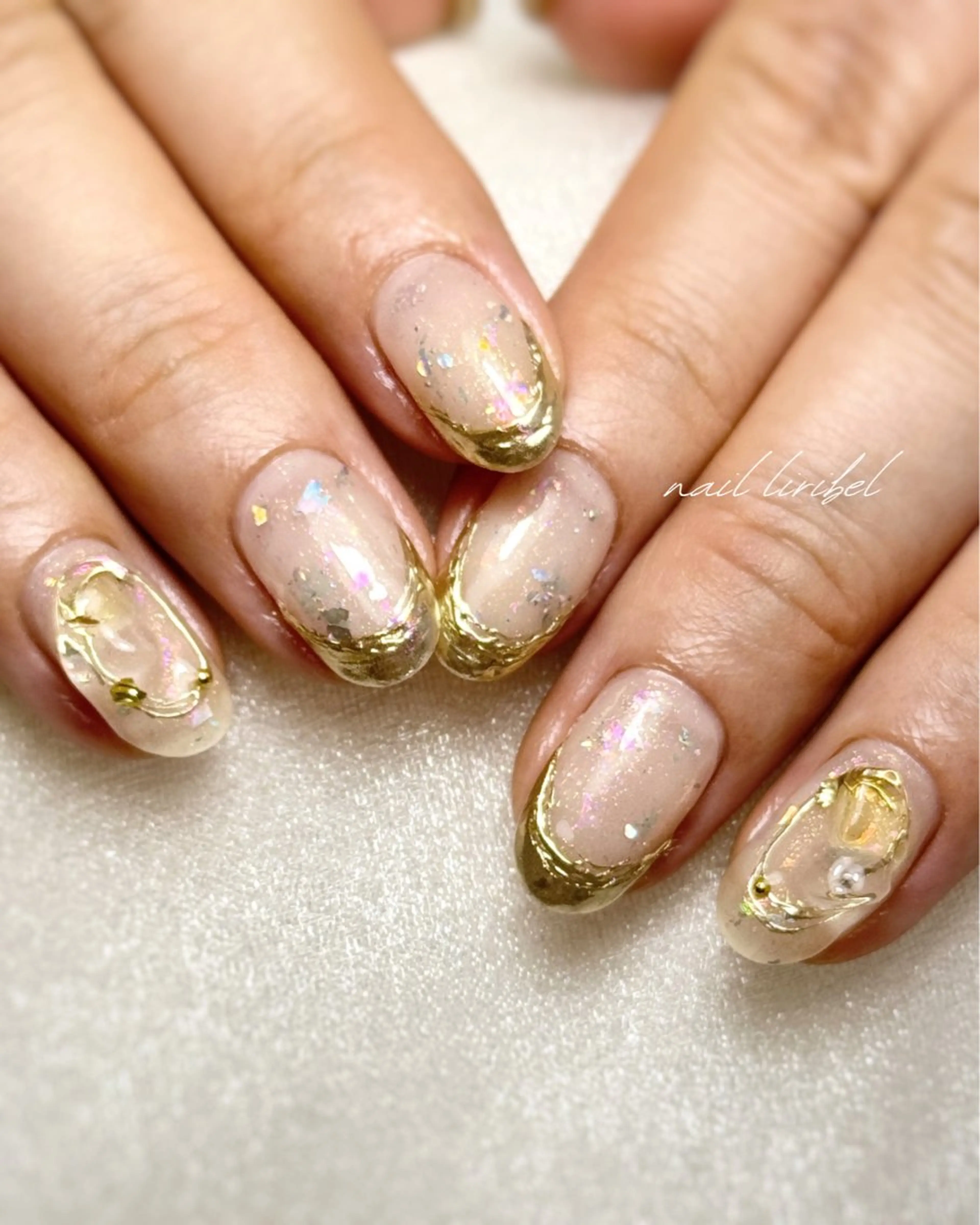 ネイル ジェルネイル ストーンネイル Nail Liribelのネイルデザイン