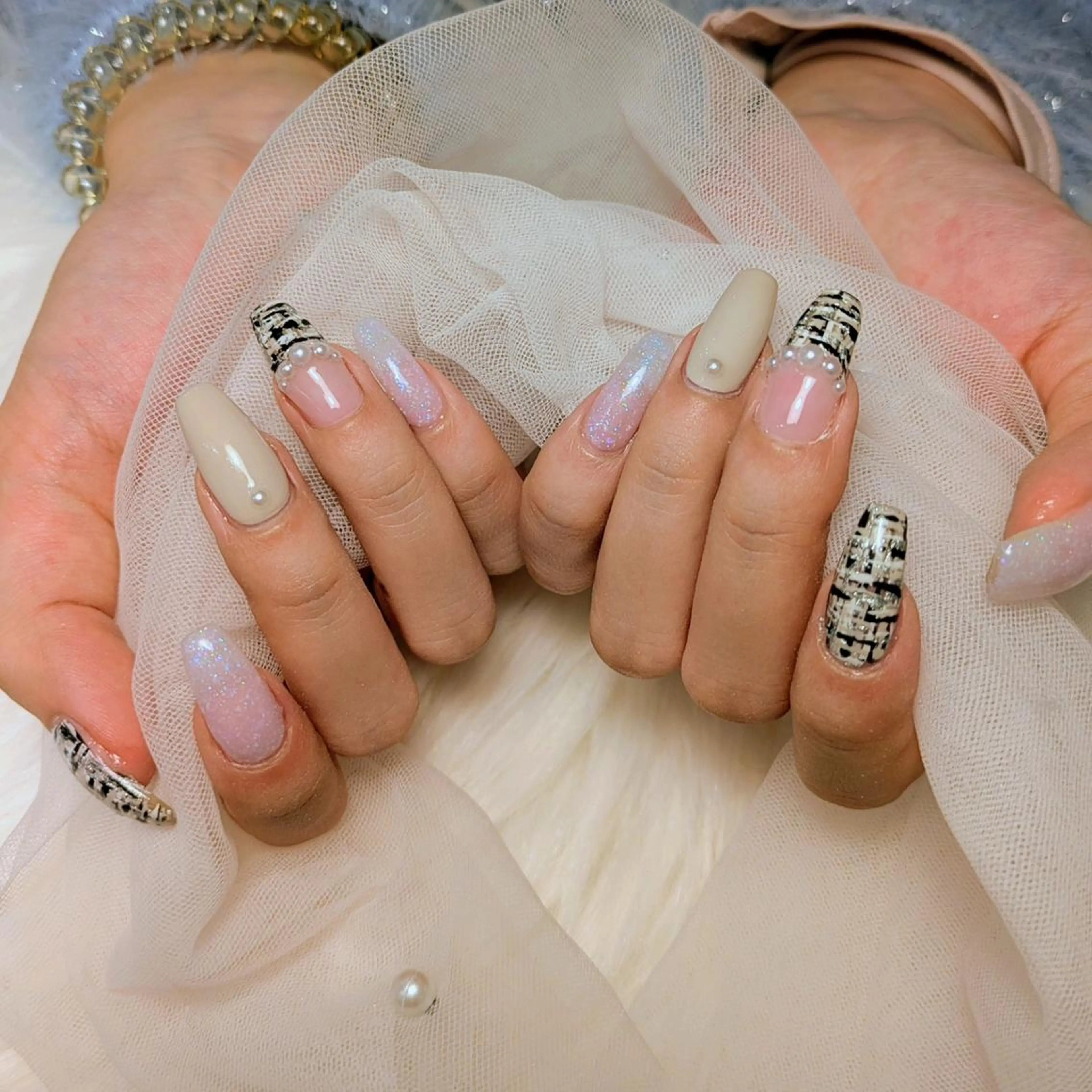 ネイル Lycka VALLAのネイルデザイン