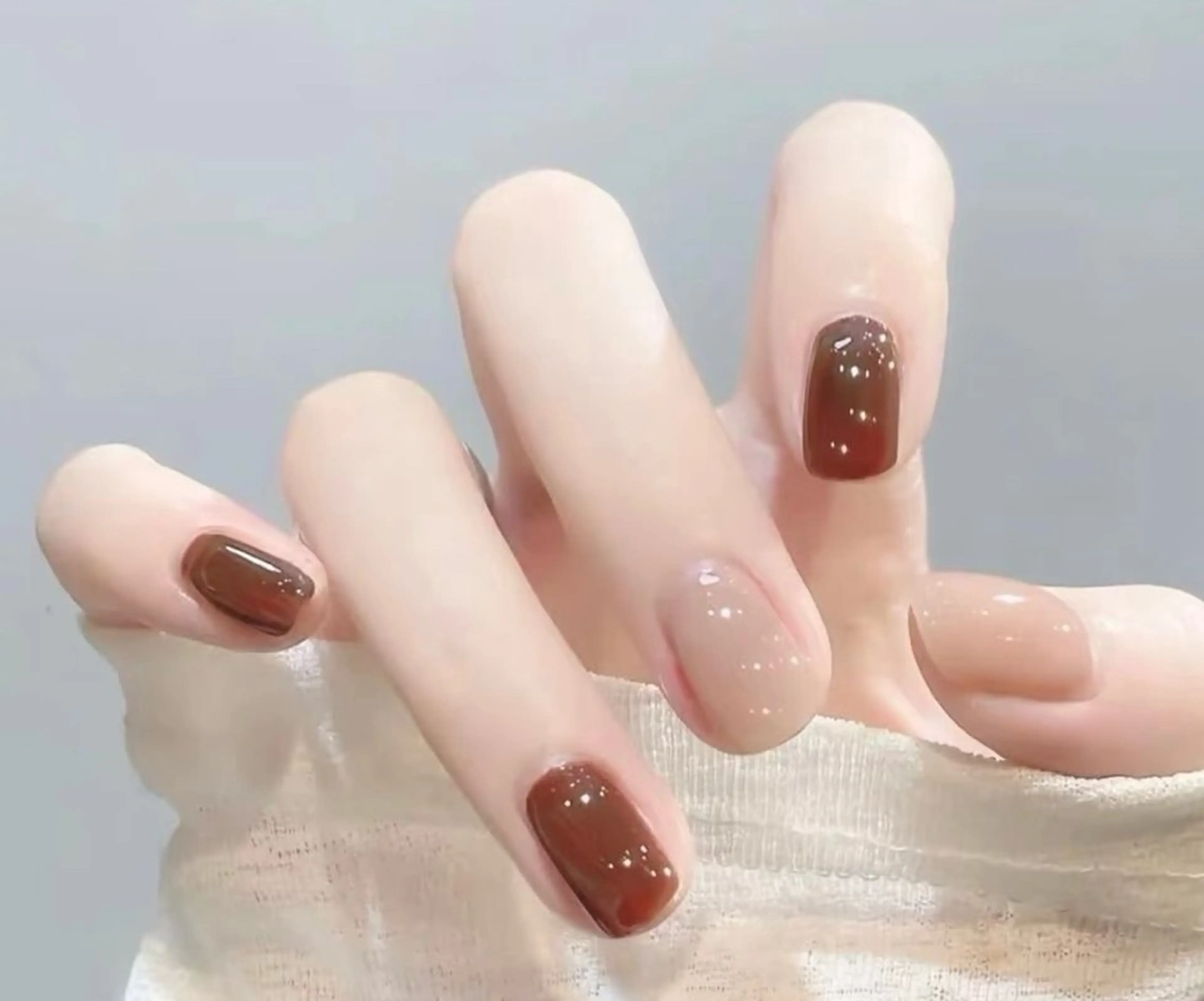 ネイル 高木 維麗絲のネイルデザイン